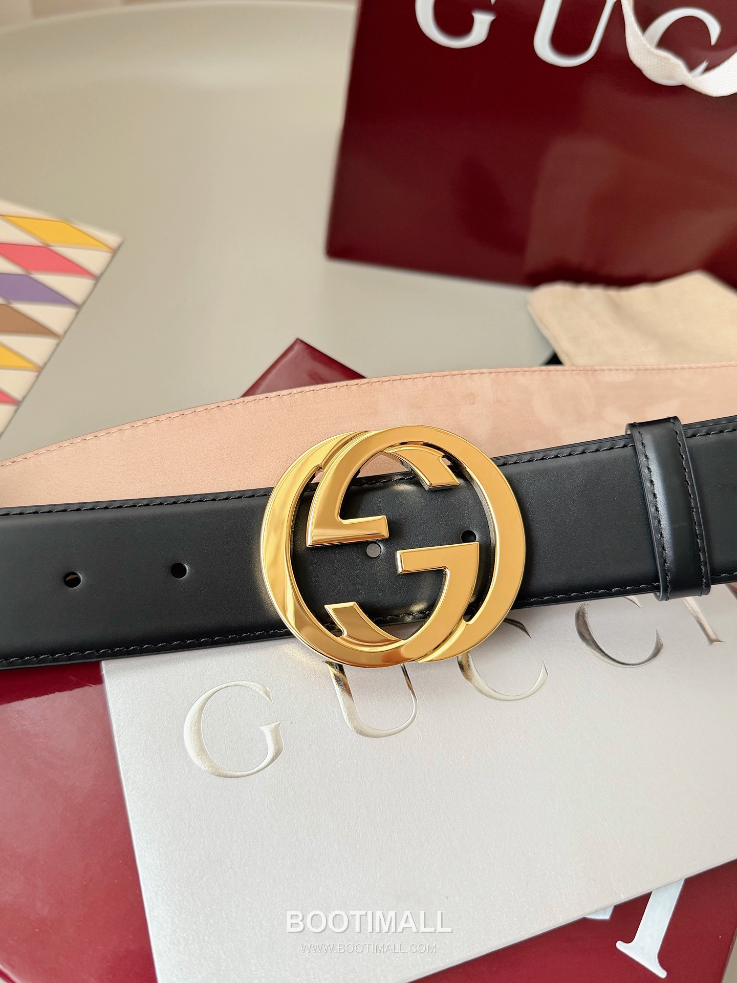 
Gucci Interlocking G Buckle Smooth Calfskin Belt 구찌 인터로킹 G 스무스 송아지 가죽 벨트 4cm 1