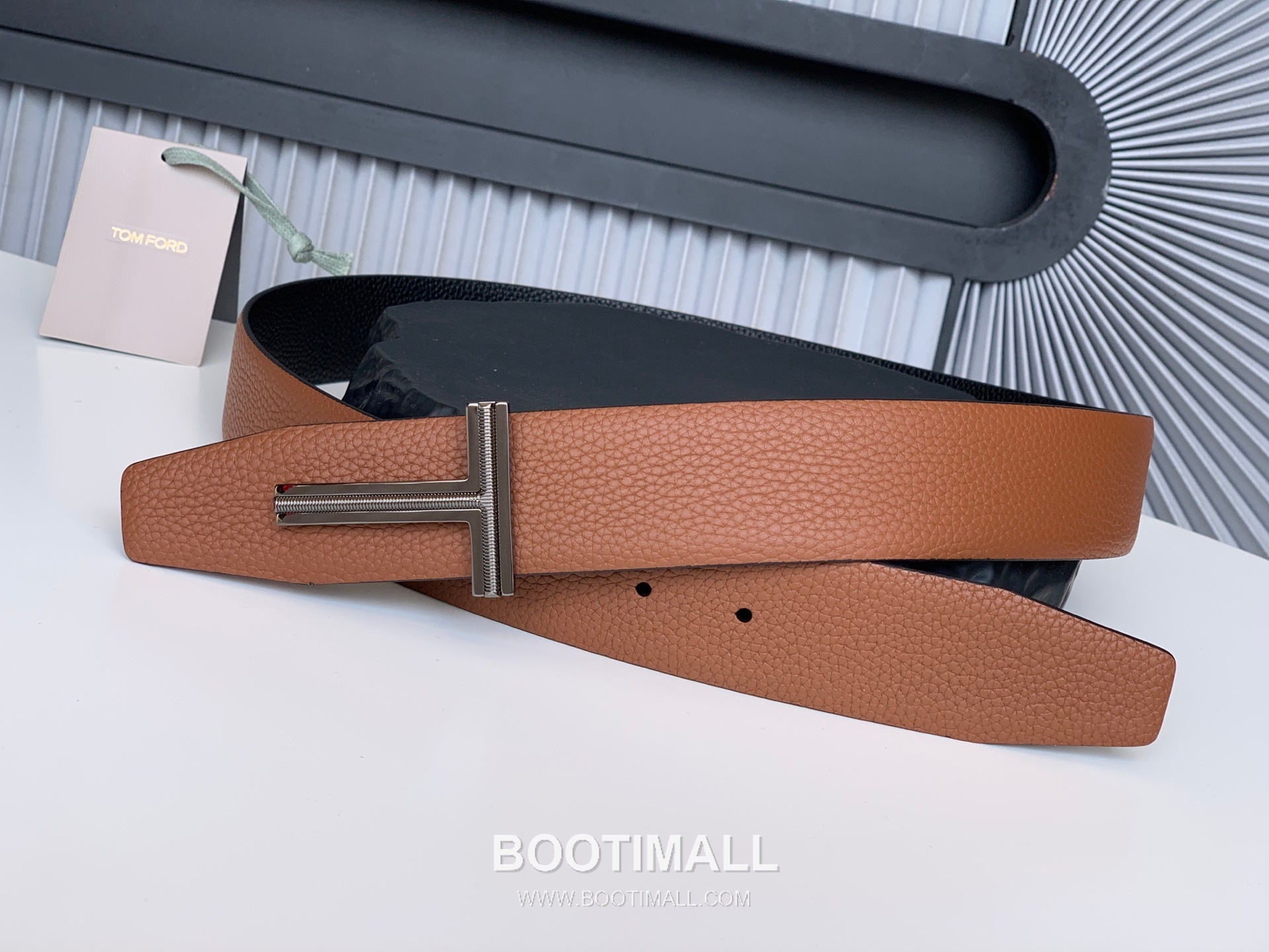 Tom Ford Classic Business Italian Leather Belt 톰포드 클래식 비즈니스 이탈리아산 가죽 벨트 3.8cm 1