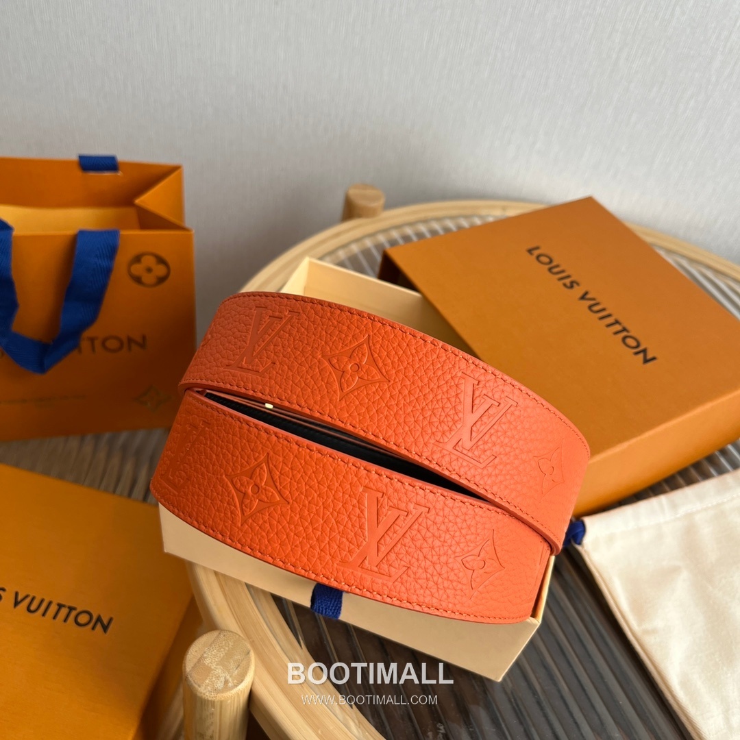 Louis Vuitton New Togo Embossed Buckle Calfskin Black Belt 루이비통 뉴 토고 엠보 버클 카프스킨 블랙 벨트 4cm 3