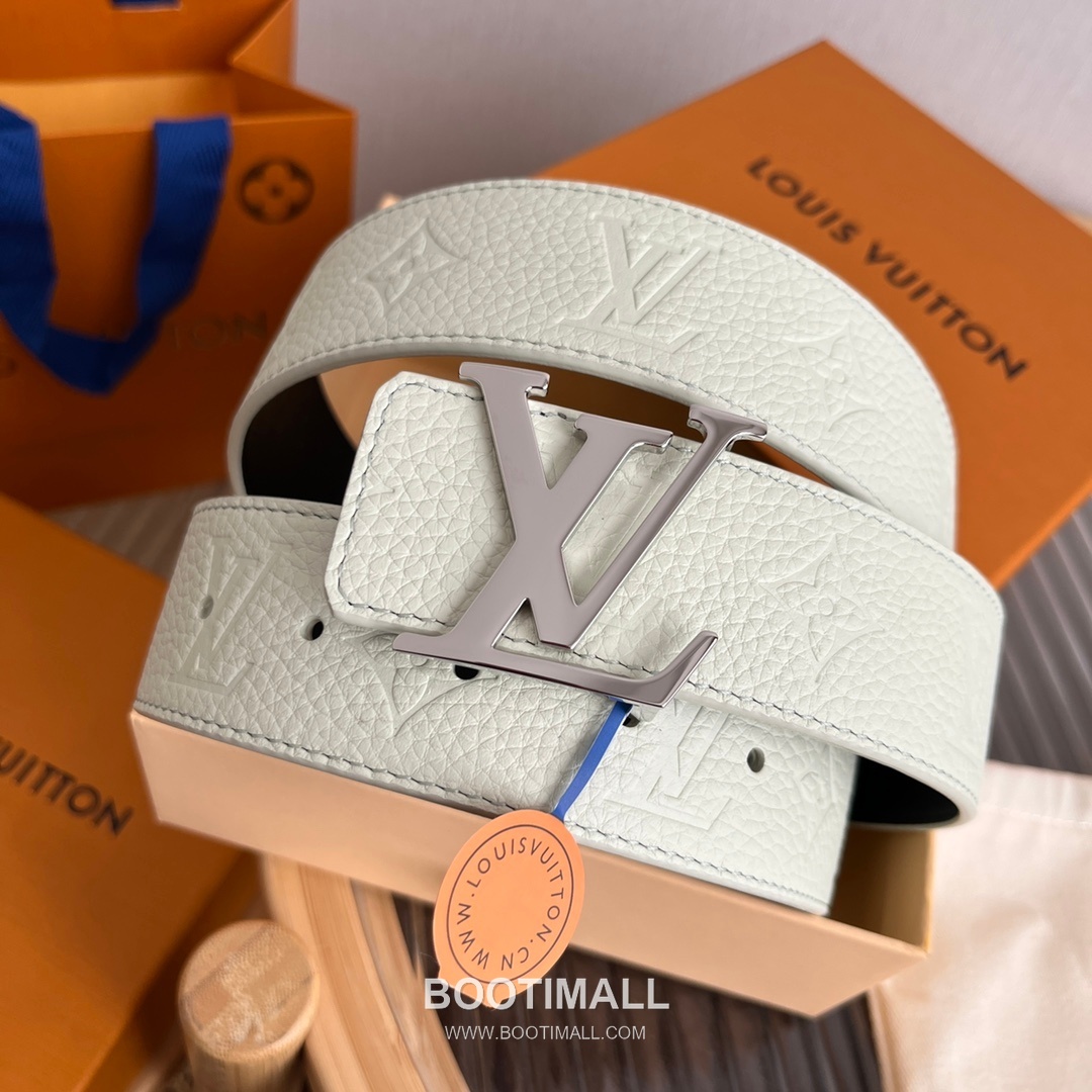 Louis Vuitton New Togo Embossed Buckle Calfskin Black Belt 루이비통 뉴 토고 엠보 버클 카프스킨 블랙 벨트 4cm 2