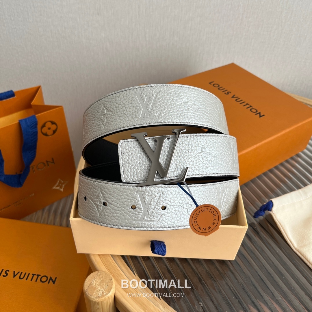 Louis Vuitton New Togo Embossed Buckle Calfskin Black Belt 루이비통 뉴 토고 엠보 버클 카프스킨 블랙 벨트 4cm 1