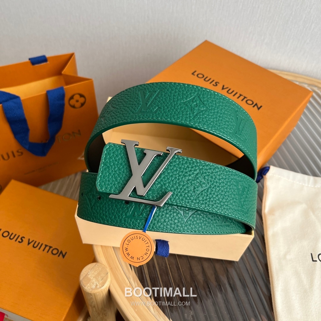 Louis Vuitton New Togo Embossed Buckle Calfskin Black Belt 루이비통 뉴 토고 엠보 버클 카프스킨 블랙 벨트 4cm 1