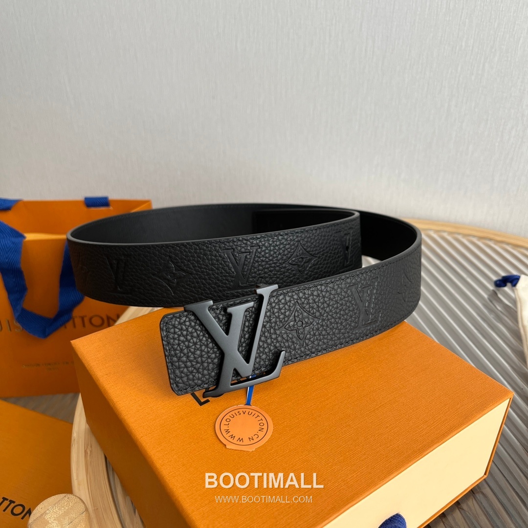 Louis Vuitton New Togo Embossed Buckle Calfskin Black Belt 루이비통 뉴 토고 엠보 버클 카프스킨 블랙 벨트 4cm 1