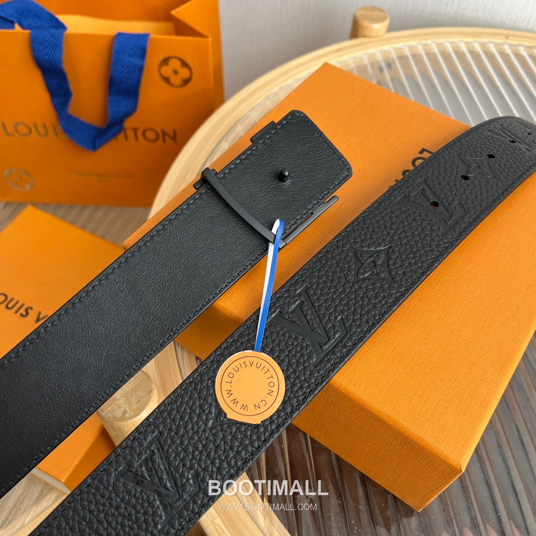 Louis Vuitton New Togo Embossed Buckle Calfskin Black Belt 루이비통 뉴 토고 엠보 버클 카프스킨 블랙 벨트 4cm 7