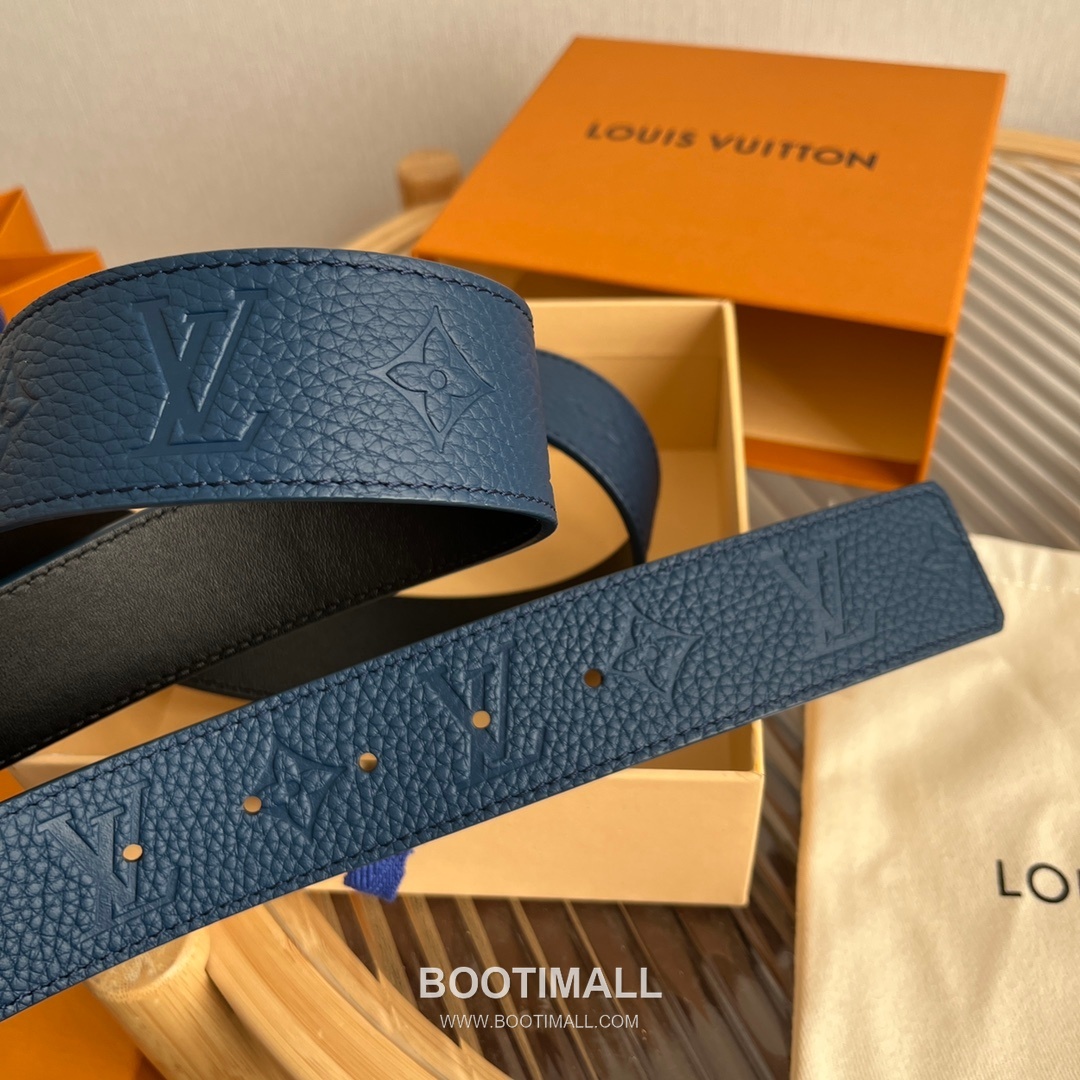 Louis Vuitton New Togo Embossed Buckle Calfskin Black Belt 루이비통 뉴 토고 엠보 버클 카프스킨 블랙 벨트 4cm 4