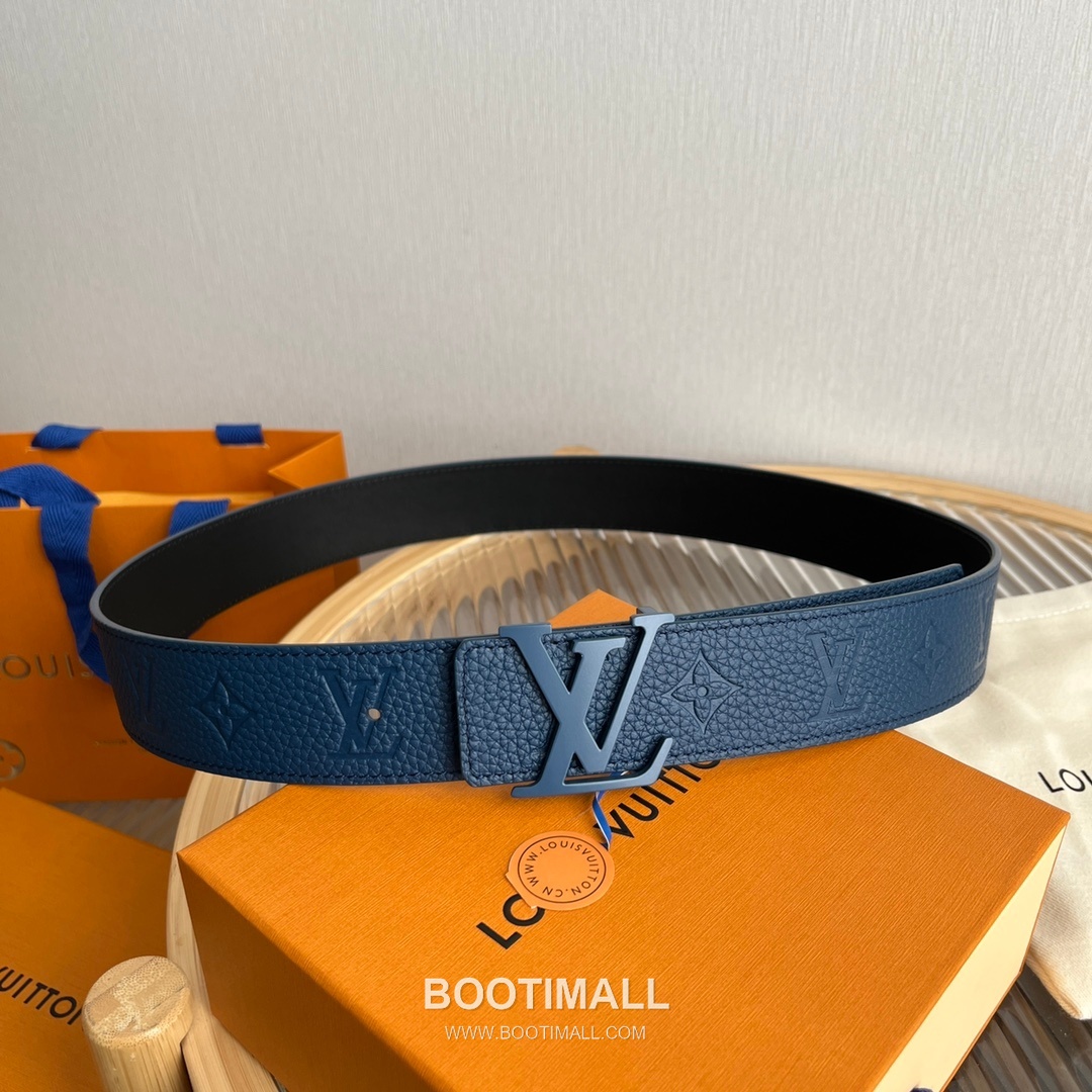 Louis Vuitton New Togo Embossed Buckle Calfskin Black Belt 루이비통 뉴 토고 엠보 버클 카프스킨 블랙 벨트 4cm 4