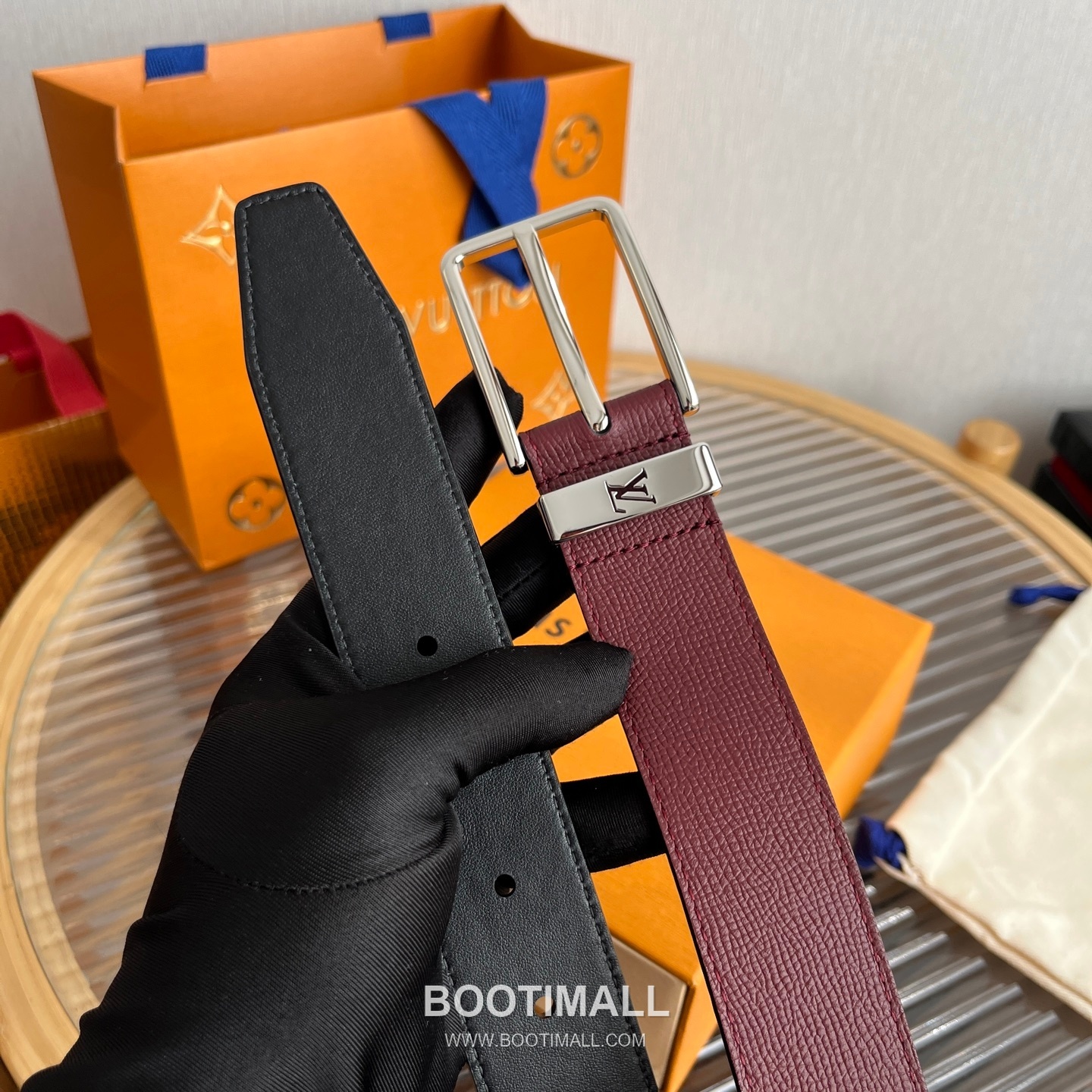 Louis Vuitton LV Initiales Rectangular Buckle Grained Leather Black Belt 루이비통 LV 이니셜 직사각 버클 그레인 레더 벨트 3.5cm 5