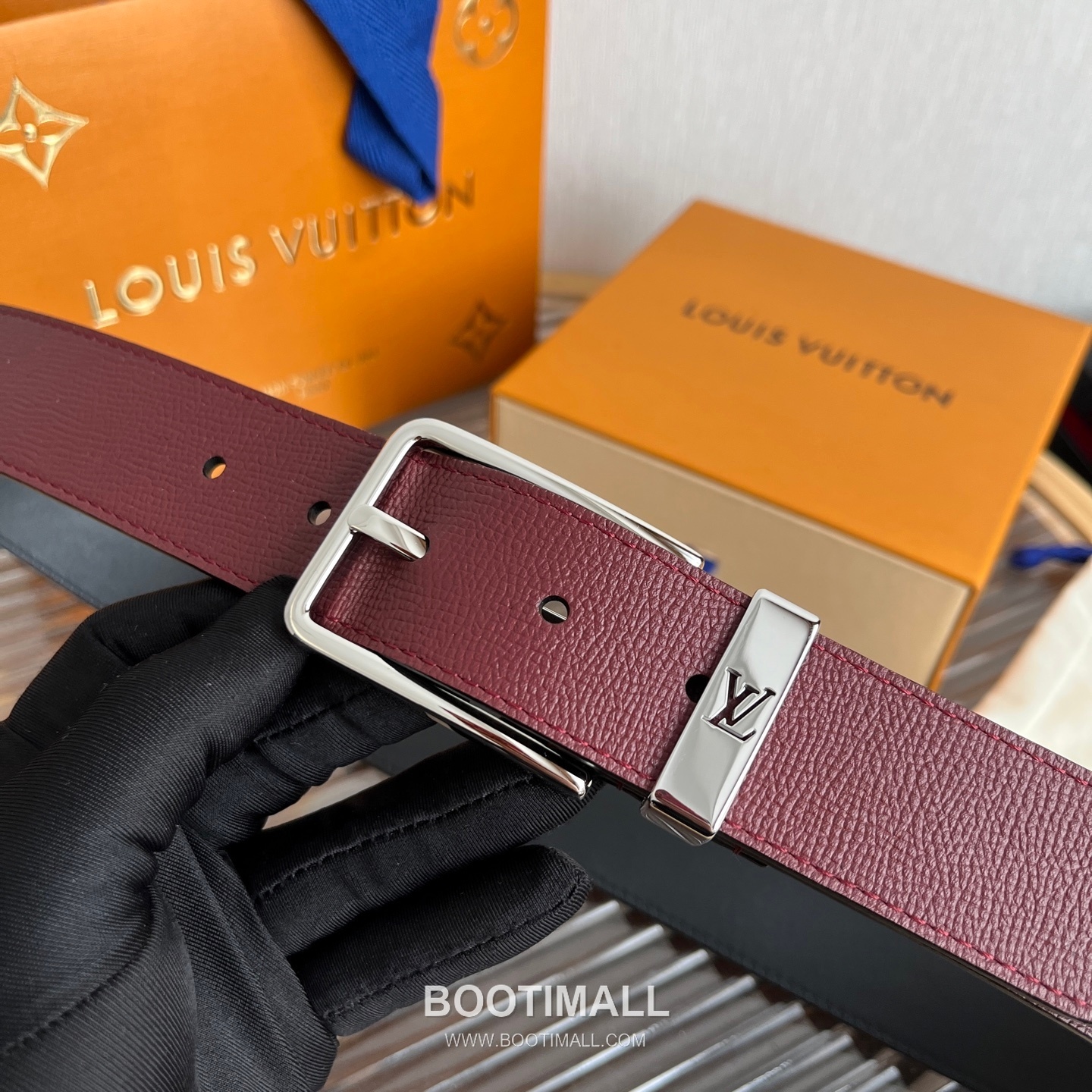 Louis Vuitton LV Initiales Rectangular Buckle Grained Leather Black Belt 루이비통 LV 이니셜 직사각 버클 그레인 레더 벨트 3.5cm 7