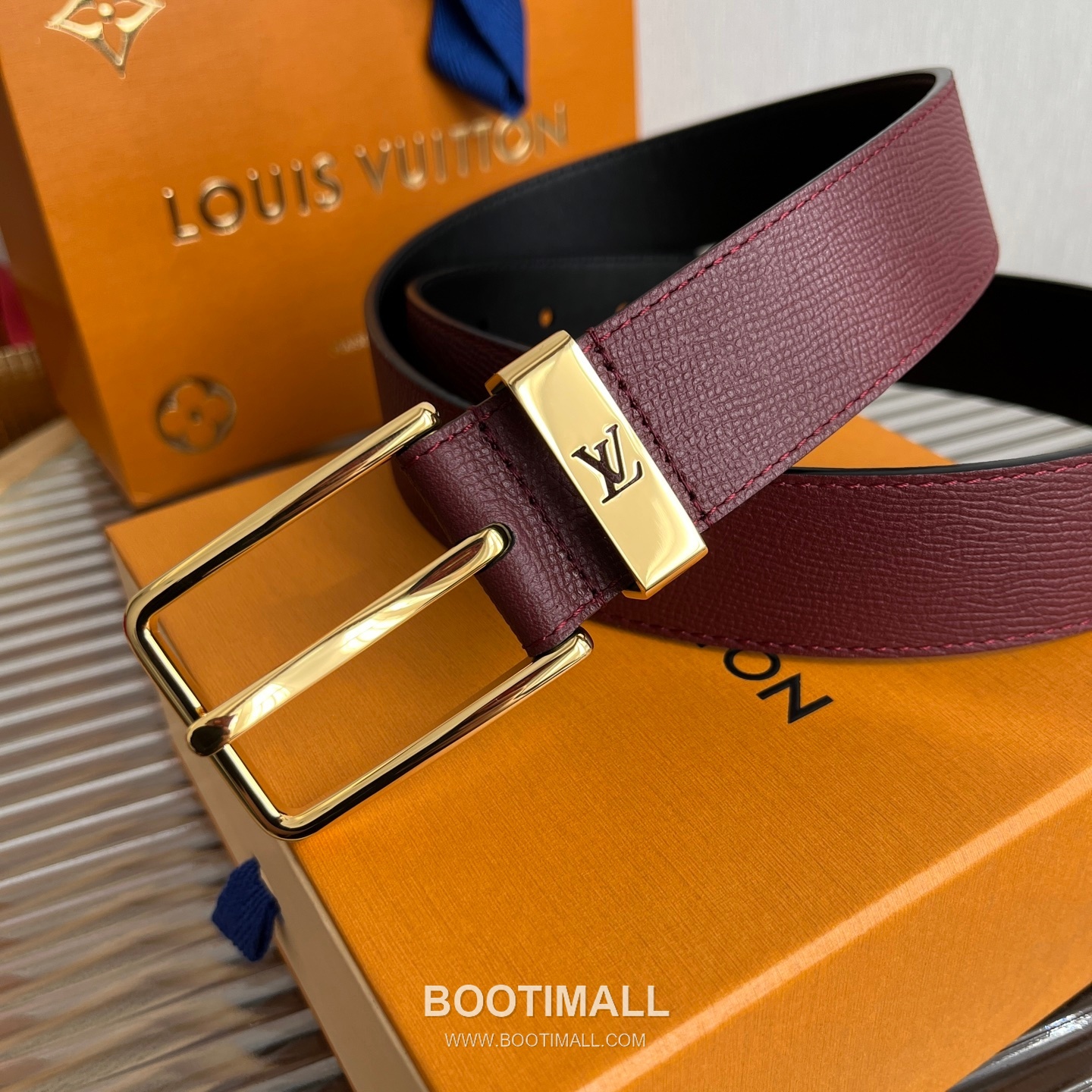 Louis Vuitton LV Initiales Rectangular Buckle Grained Leather Black Belt 루이비통 LV 이니셜 직사각 버클 그레인 레더 벨트 3.5cm 3