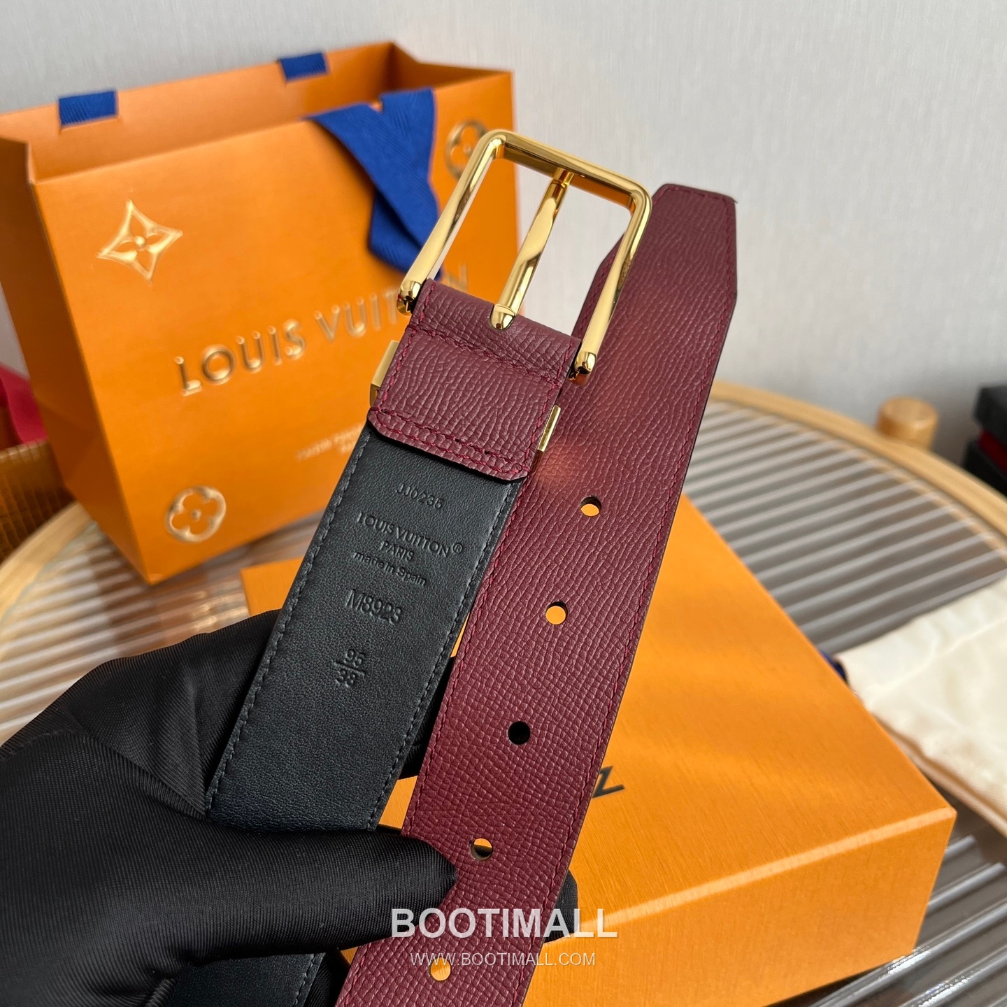 Louis Vuitton LV Initiales Rectangular Buckle Grained Leather Black Belt 루이비통 LV 이니셜 직사각 버클 그레인 레더 벨트 3.5cm 7