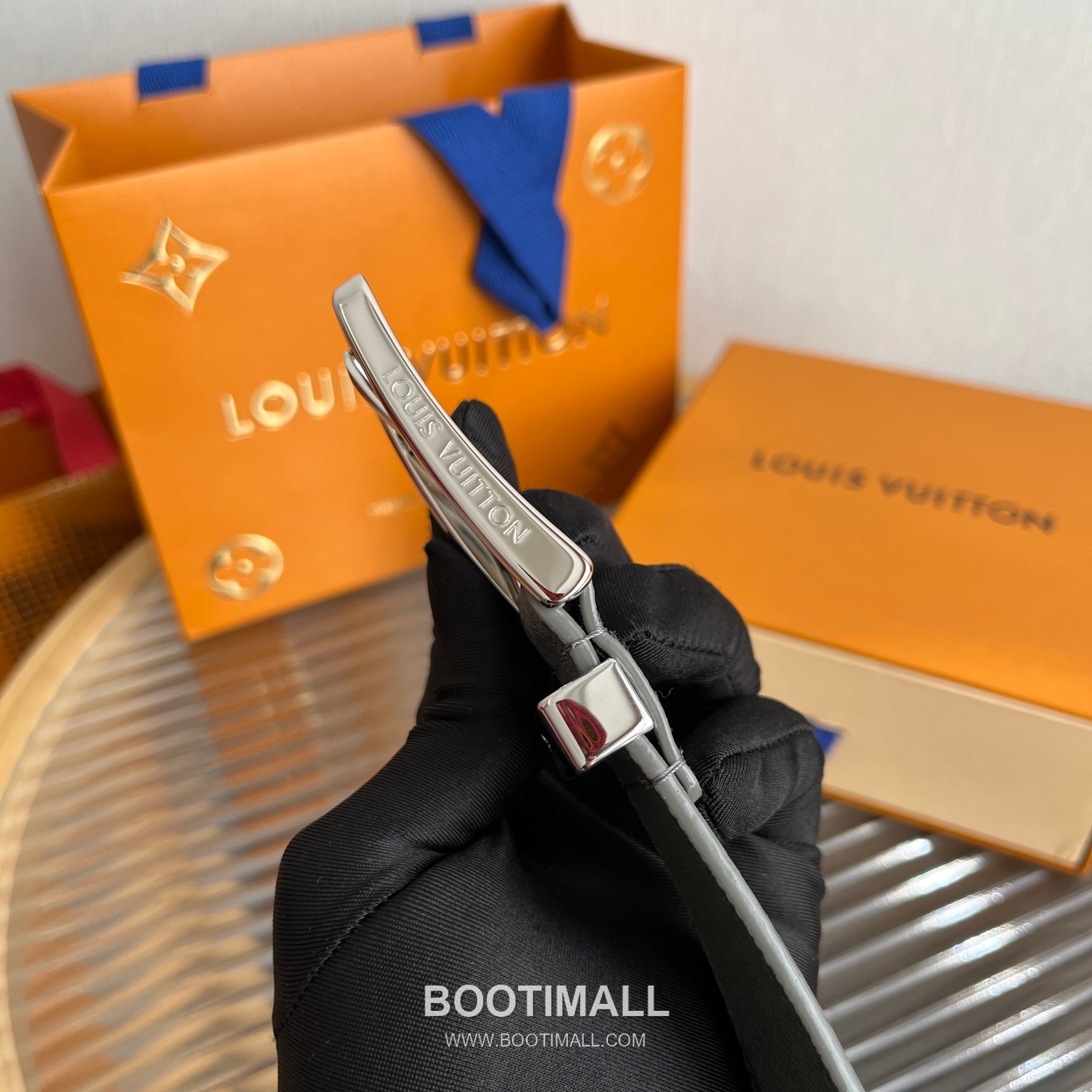 Louis Vuitton LV Initiales Rectangular Buckle Grained Leather Black Belt 루이비통 LV 이니셜 직사각 버클 그레인 레더 벨트 3.5cm 3