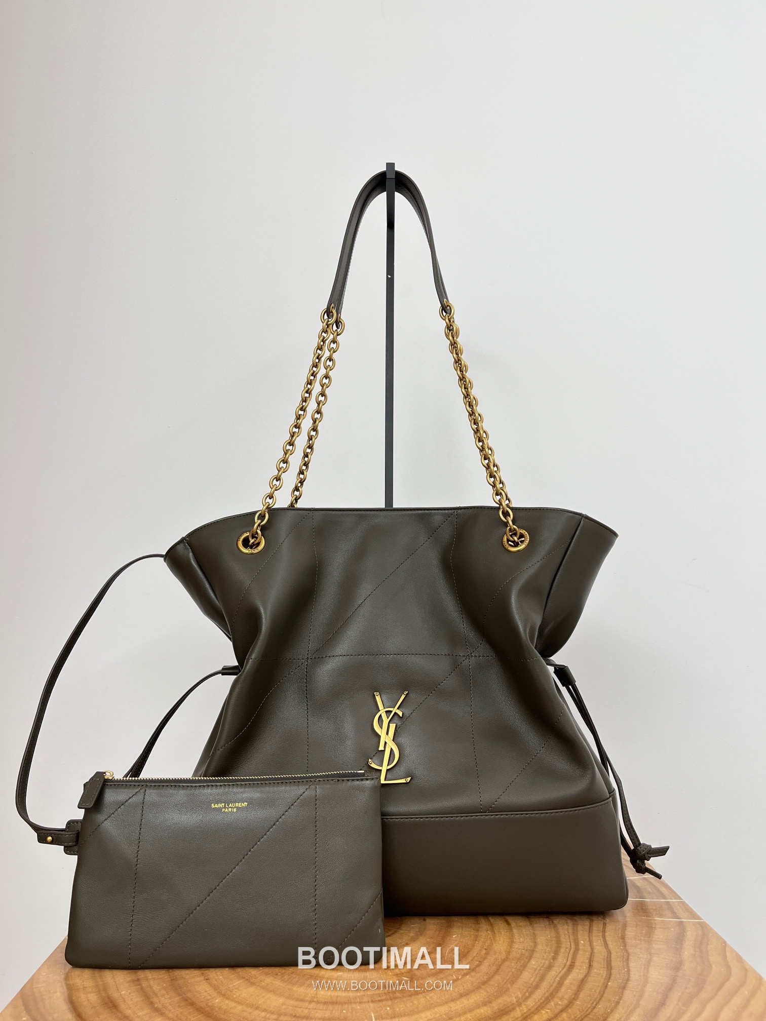 Saint Laurent Jamie 4.3 Pochon Large Lambskin Green Shoulder Bag 생로랑 제이미 4.3 포숑 라지 80982416801080 램스킨 그린 숄더백 34cm 11