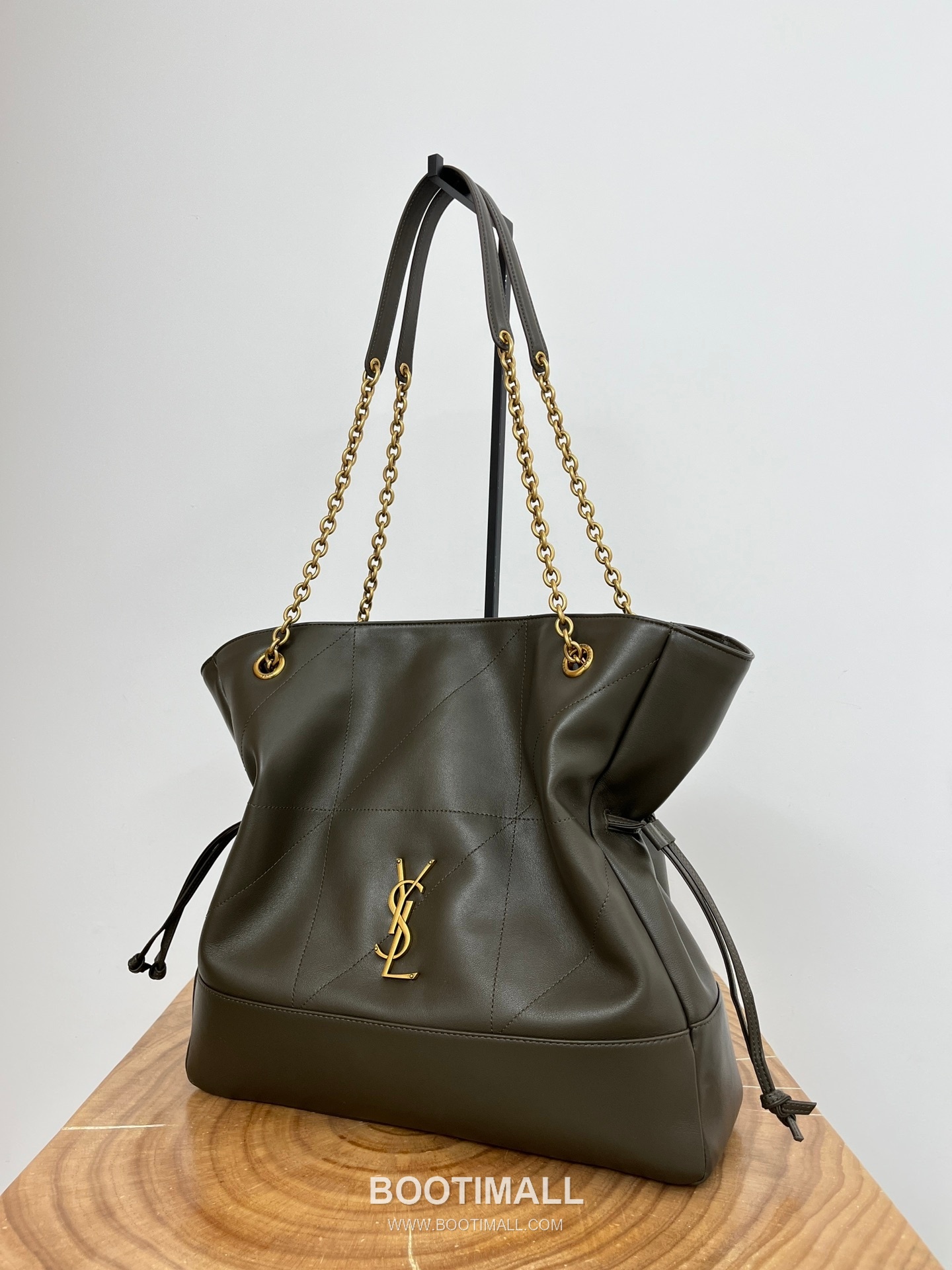 Saint Laurent Jamie 4.3 Pochon Large Lambskin Green Shoulder Bag 생로랑 제이미 4.3 포숑 라지 80982416801080 램스킨 그린 숄더백 34cm 12