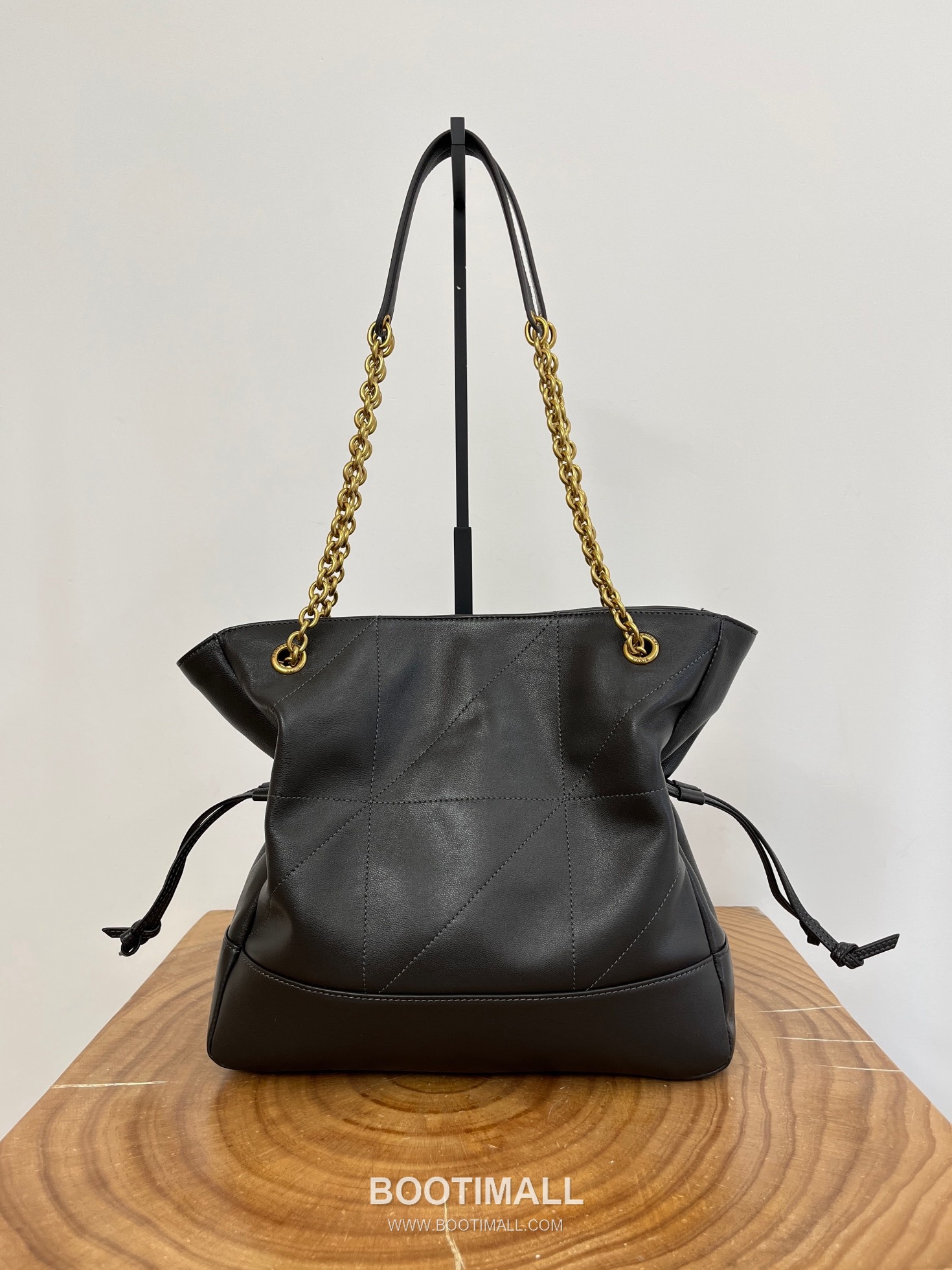 Saint Laurent Jamie 4.3 Pochon Large Lambskin Gray Shoulder Bag 생로랑 제이미 4.3 포숑 라지 램스킨 그레이 숄더백 35cm 18