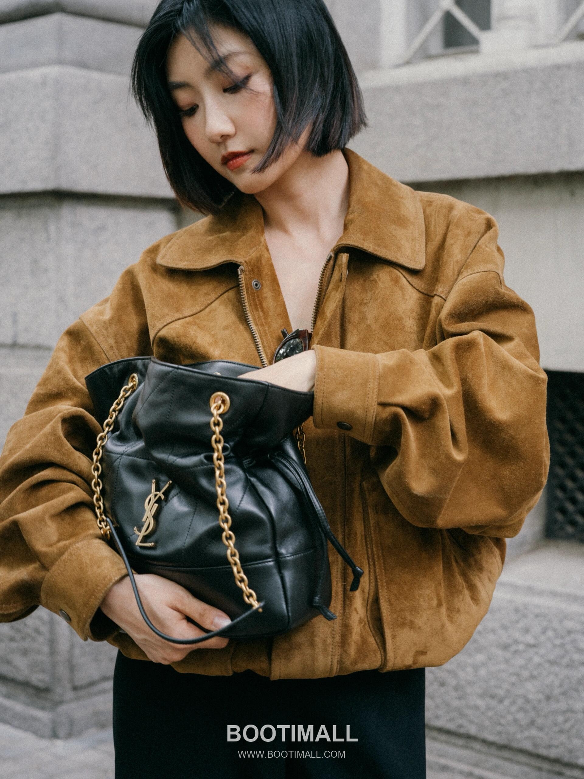 Saint Laurent Jamie 4.3 Pochon Lambskin Shoulder Bag 생로랑 제이미 4.3 포숑 램스킨 숄더백 29cm 1