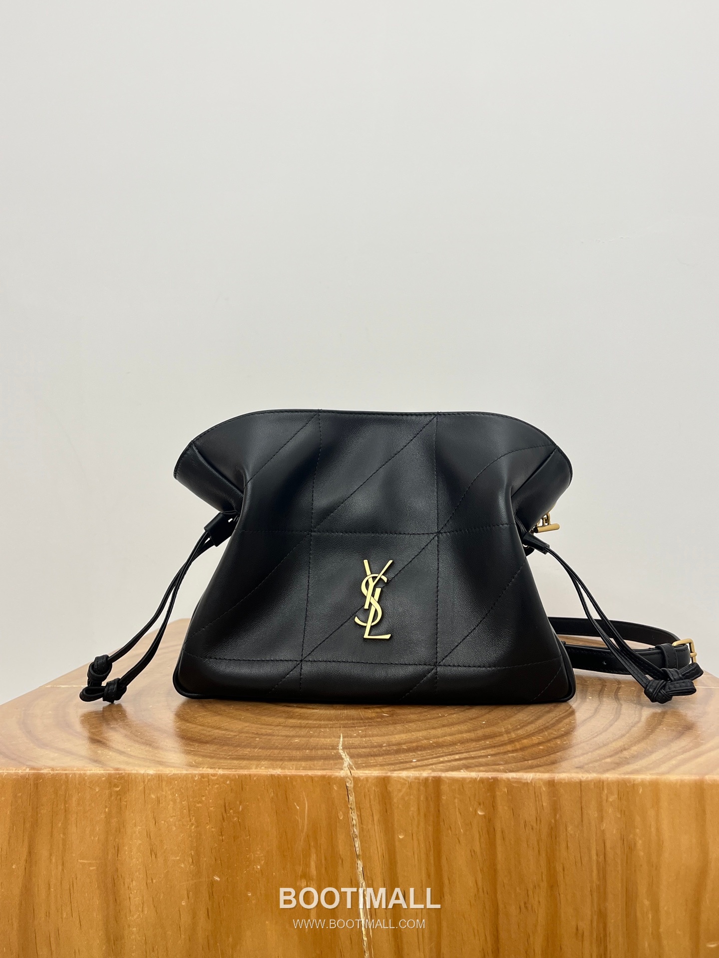 Saint Laurent Jamie 4.3 Baby Lambskin Black Tote Bag 생로랑 제이미 4.3 베이비 램스킨 블랙 토트백 26cm 4