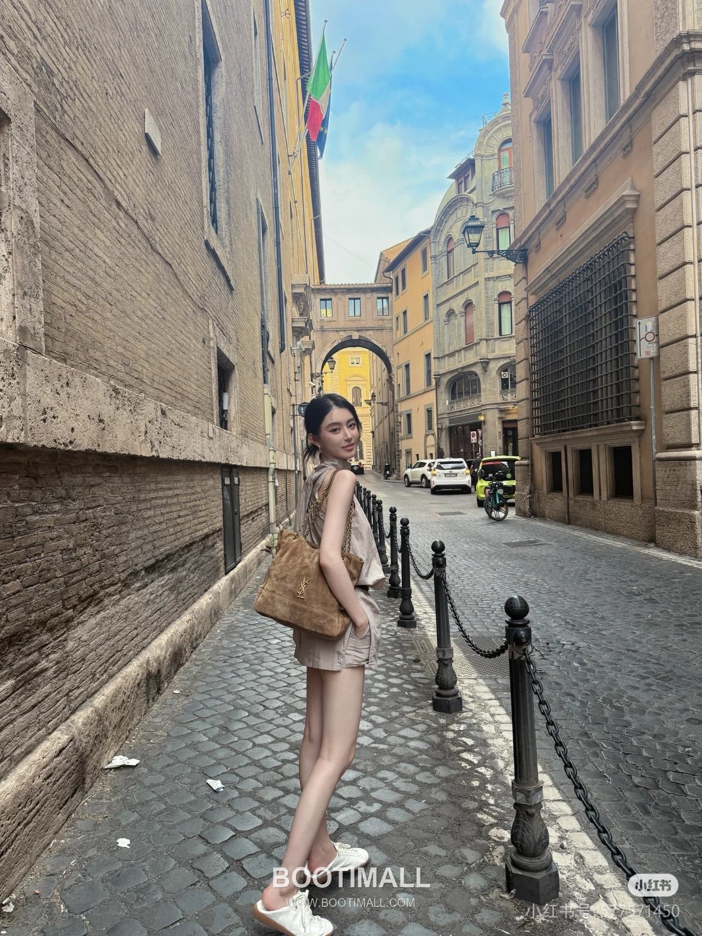 Saint Laurent Jamie 4.3 Pochon Large Suede Leather Brown Shoulder Bag 생로랑 제이미 4.3 포숑 라지 스웨이드 레더 브라운 숄더백 35cm 5