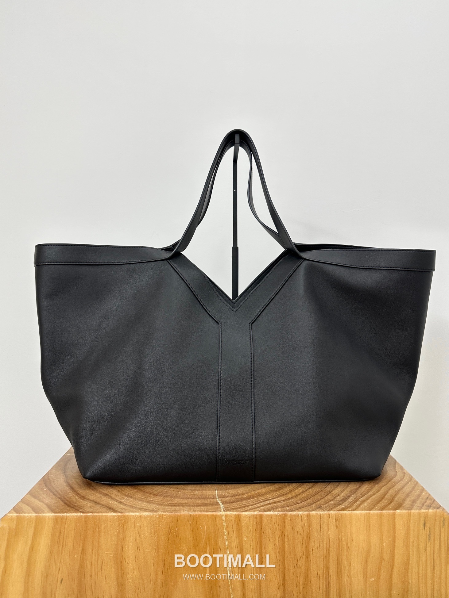 Y Motif Slouchy Shopper Cowhide Leather Bag Y 모티프 슬라우치 쇼퍼 소가죽 60cm 2
