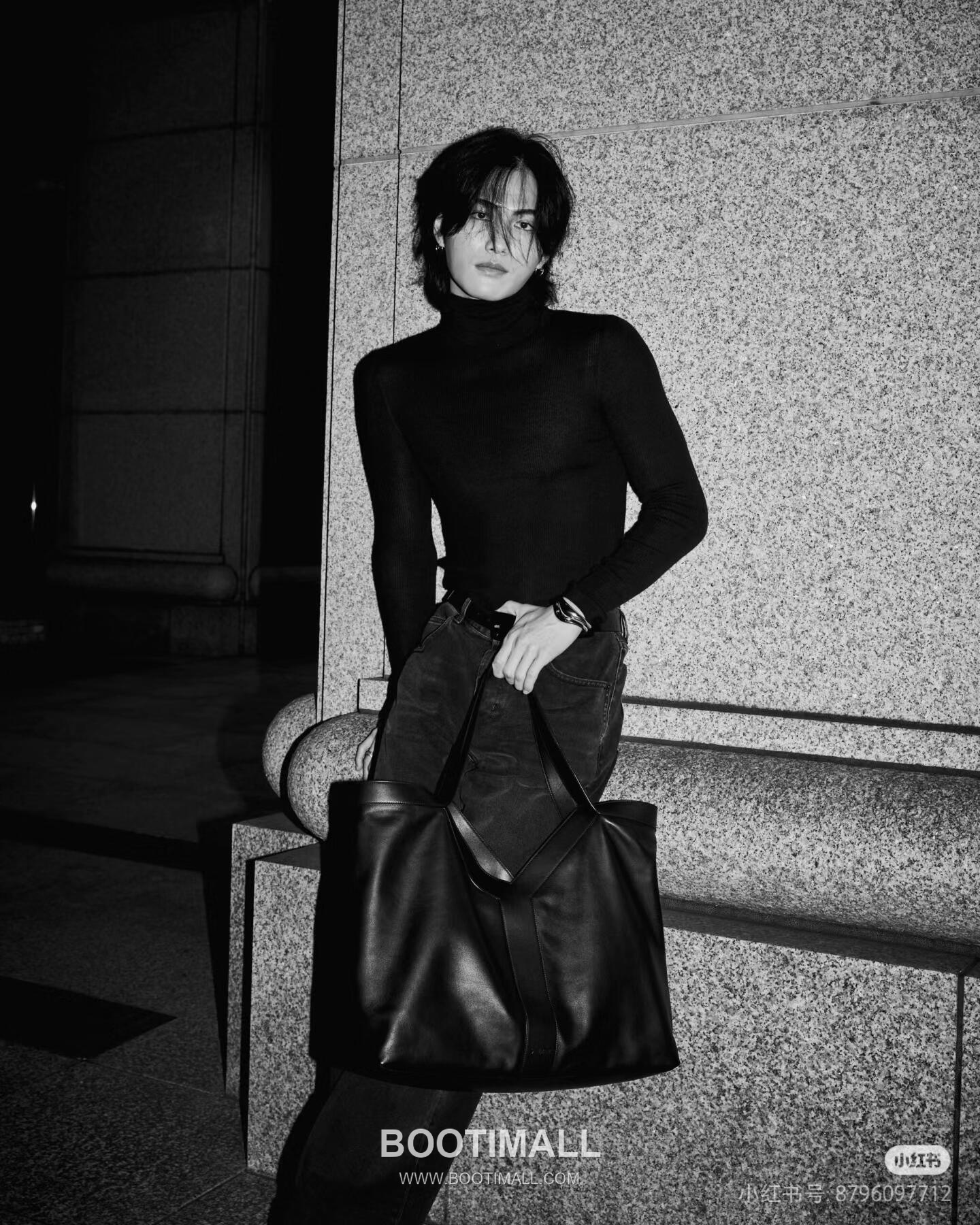 Y Motif Slouchy Shopper Cowhide Leather Bag Y 모티프 슬라우치 쇼퍼 소가죽 60cm 21