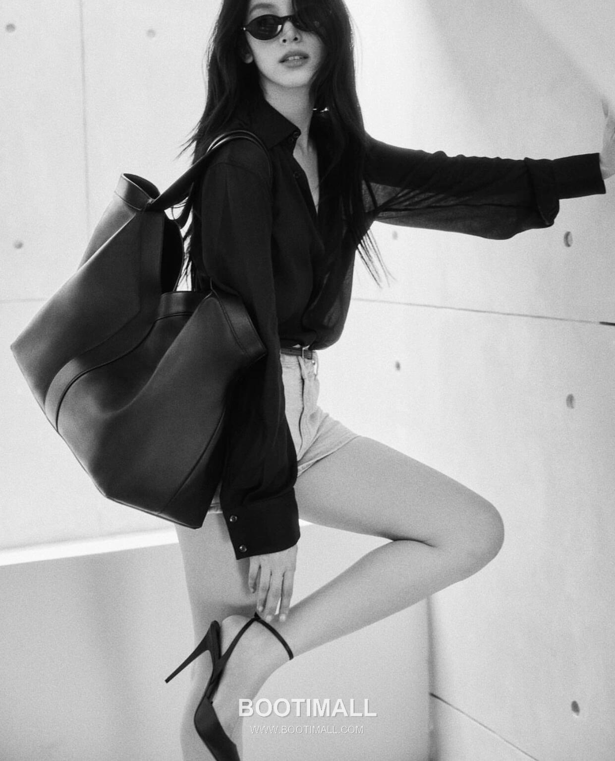 Y Motif Slouchy Shopper Cowhide Leather Bag Y 모티프 슬라우치 쇼퍼 소가죽 60cm 25