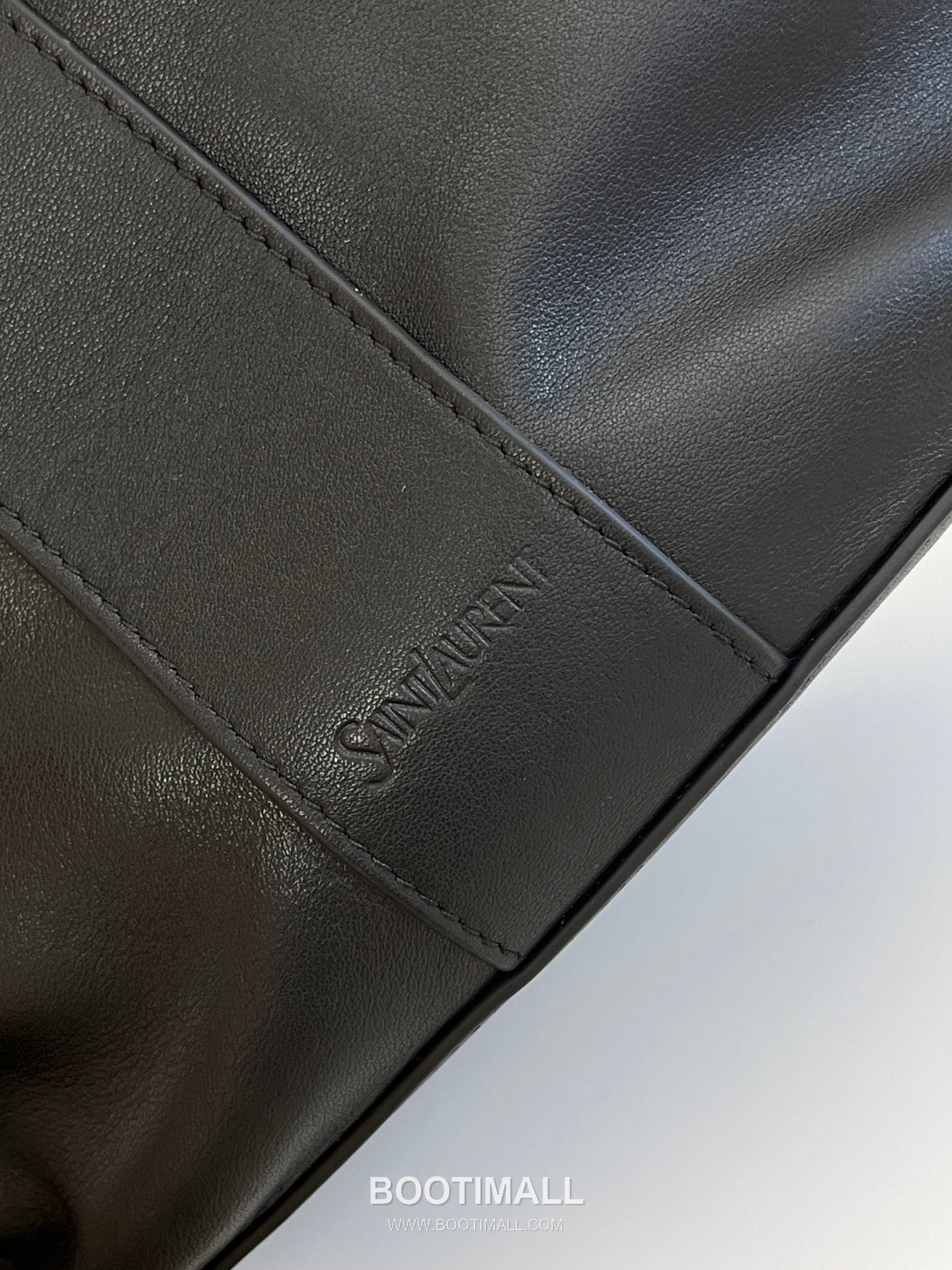 Saint Laurent Large Hobo Y-Stitch Drawstring Grained Leather Tote Bag 생로랑 라지 호보 Y 스티치 드로우스트링 그레인드 레더 토트백 50cm 10