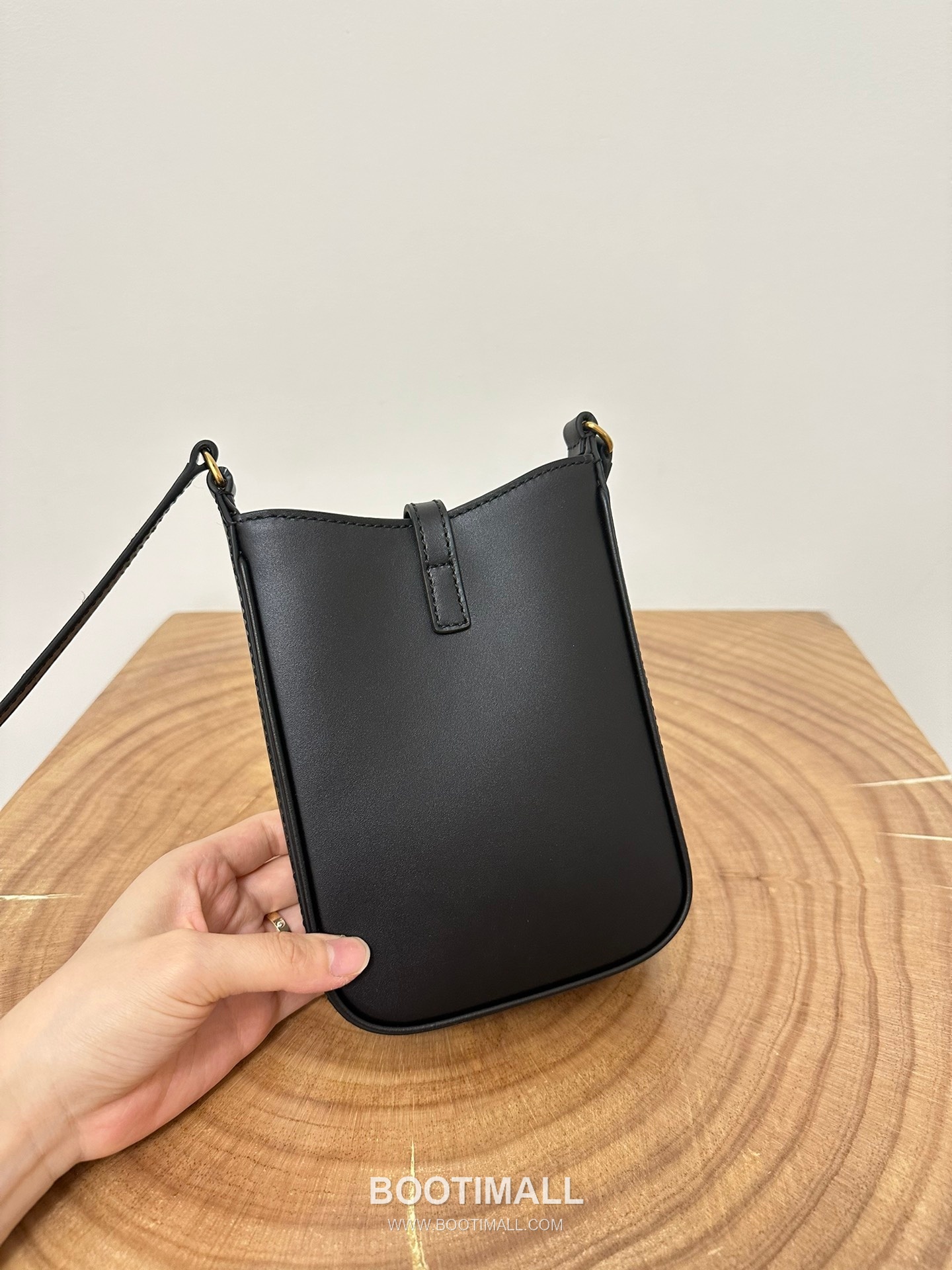 Saint Laurent Mini Hobo Phone Crossbody Bag 생로랑 미니 호보 폰 크로스백 20cm 18