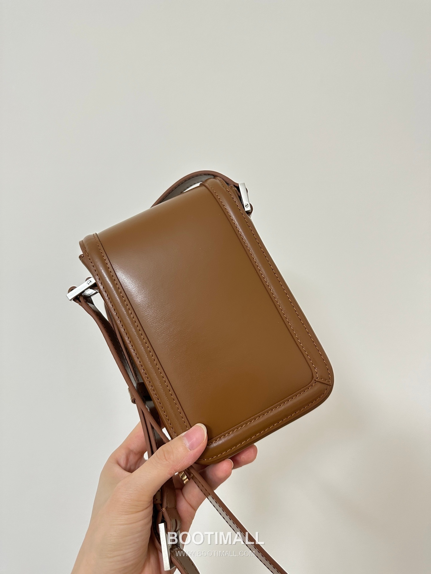 Saint Laurent Solferino Phone Pouch 753963 Box Calfskin Caramel Crossbody Bag 생로랑 솔페리노 폰 파우치 753963 박스 카프스킨 카라멜 크로스백 18cm 18