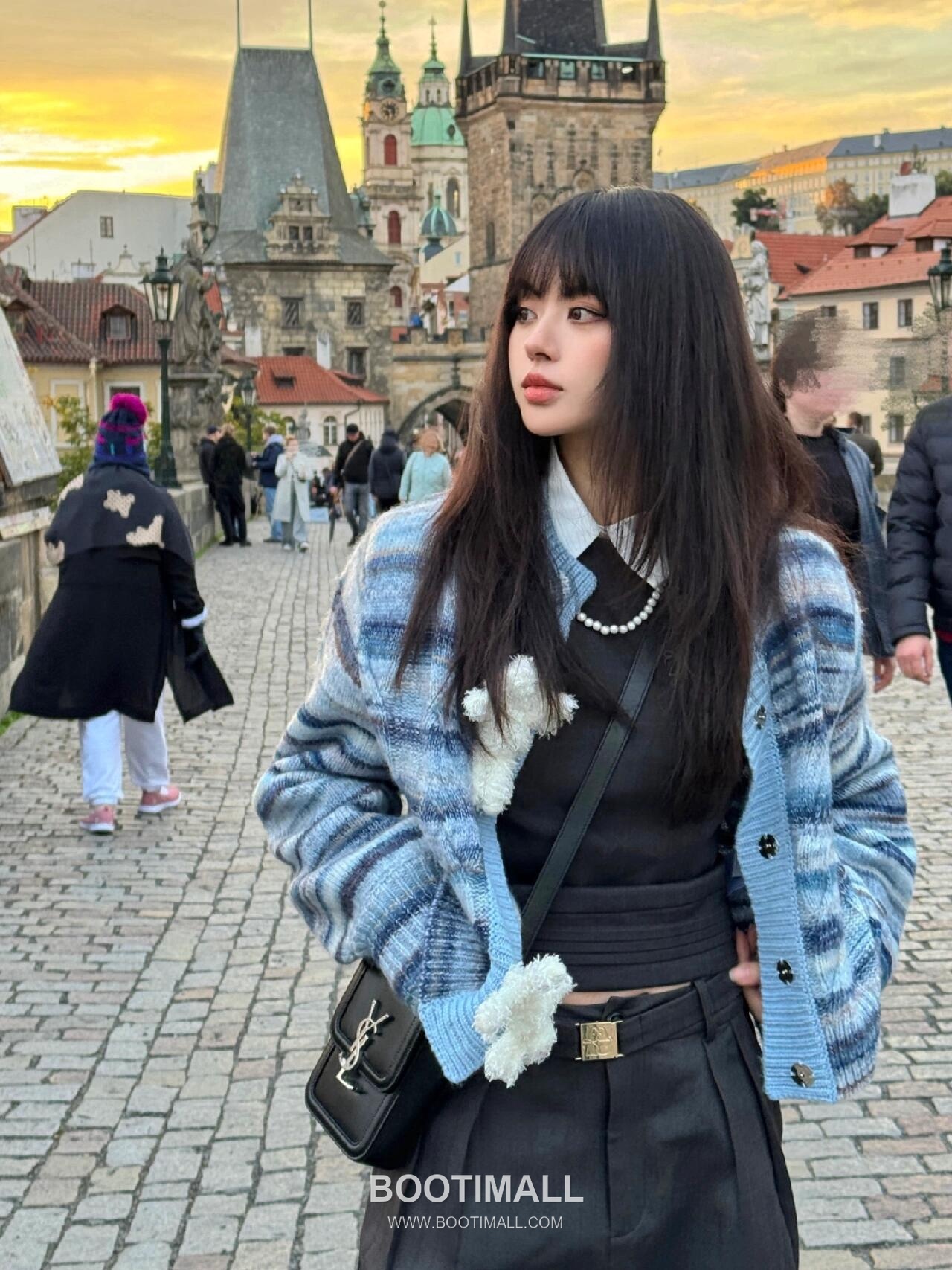 Saint Laurent Solferino Phone Box Calfskin Black Crossbody Bag 생로랑 솔페리노 폰 박스 카프스킨 블랙 크로스백 18cm 1