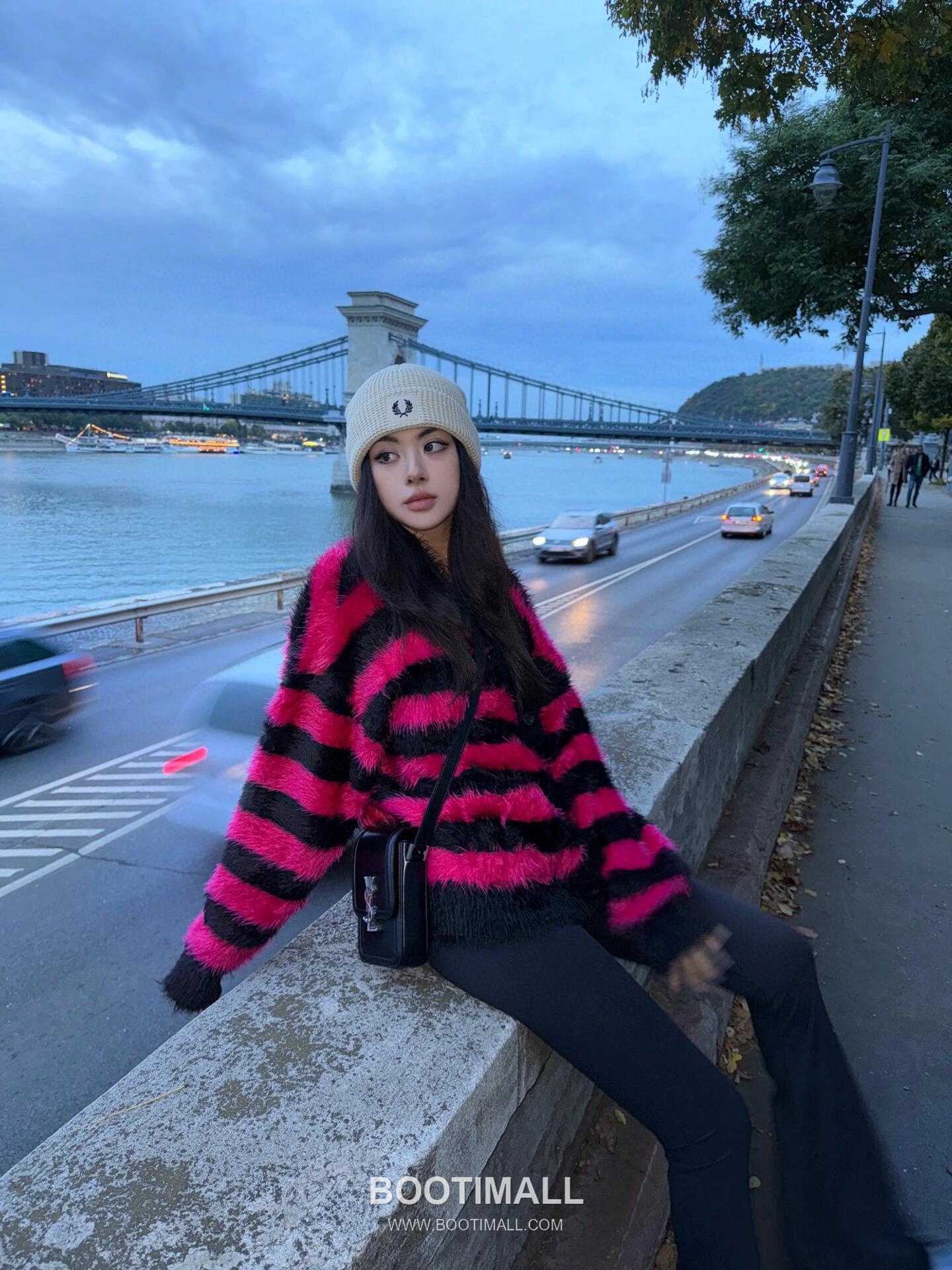 Saint Laurent Solferino Phone Box Calfskin Black Crossbody Bag 생로랑 솔페리노 폰 박스 카프스킨 블랙 크로스백 18cm 3