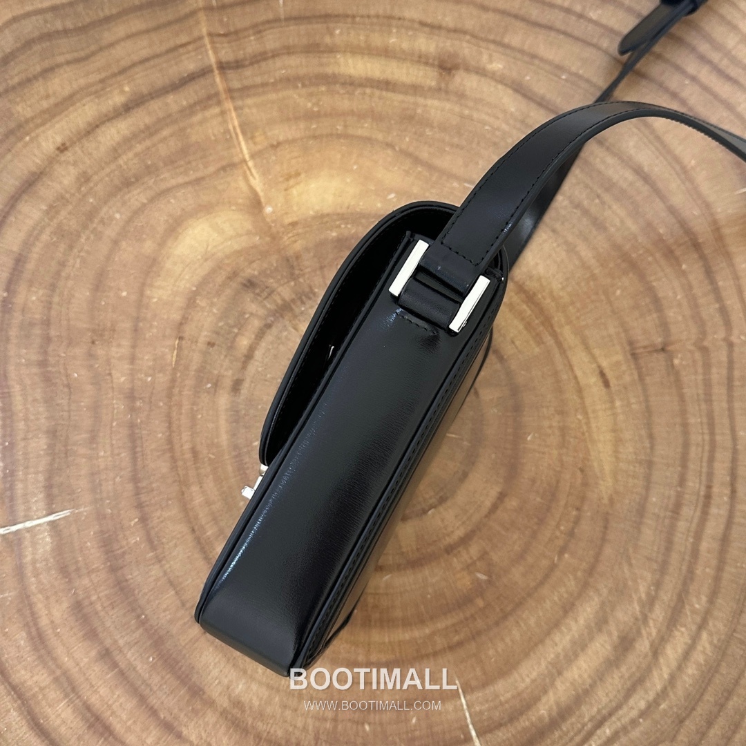 Saint Laurent Solferino Phone Box Calfskin Black Crossbody Bag 생로랑 솔페리노 폰 박스 카프스킨 블랙 크로스백 18cm 24