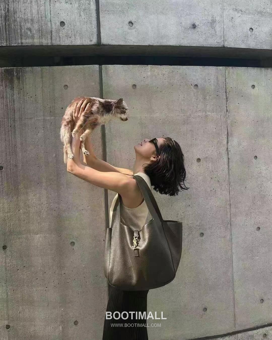 Saint Laurent BEA Deerskin Shopping Tote Bag 76343516801280 생로랑 BEA 디어스킨 쇼핑 토트백 50cm 2