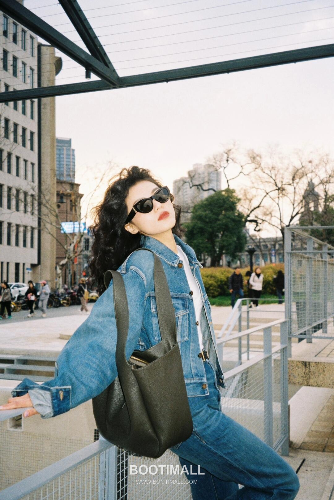 Saint Laurent BEA Deerskin Shopping Tote Bag 76343516801280 생로랑 BEA 디어스킨 쇼핑 토트백 50cm 19