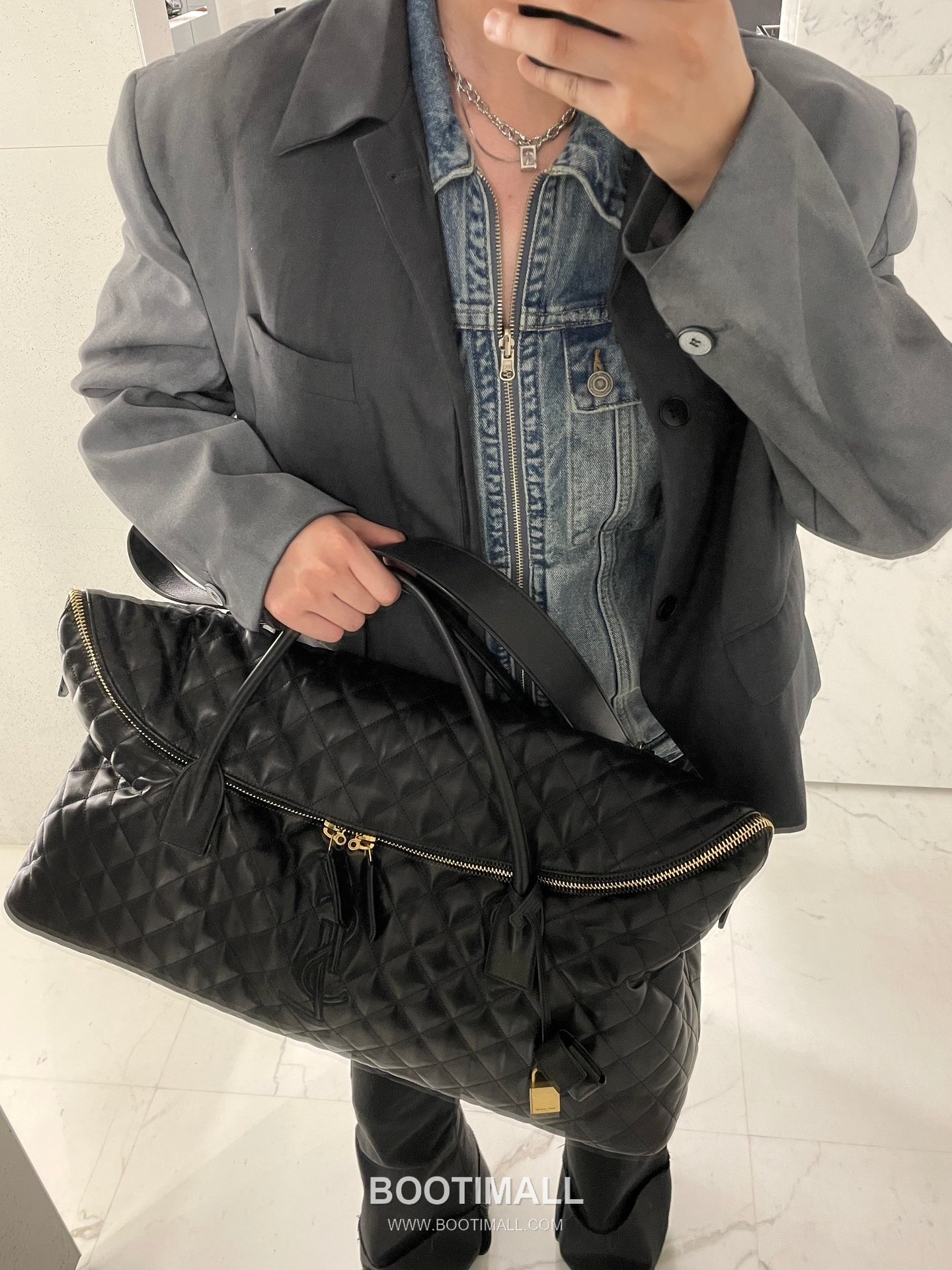 Saint Laurent ES Giant Quilted Leather Travel Bag 73600916801480 생로랑 ES 자이언트 퀼팅 레더 트래블백 56cm 2