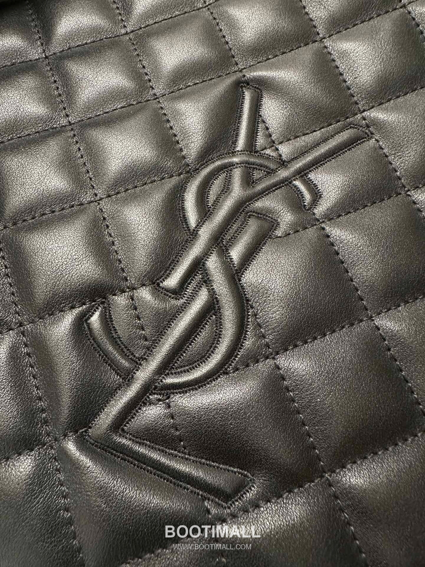 Saint Laurent ES Giant Quilted Leather Travel Bag 73600916801480 생로랑 ES 자이언트 퀼팅 레더 트래블백 56cm 13