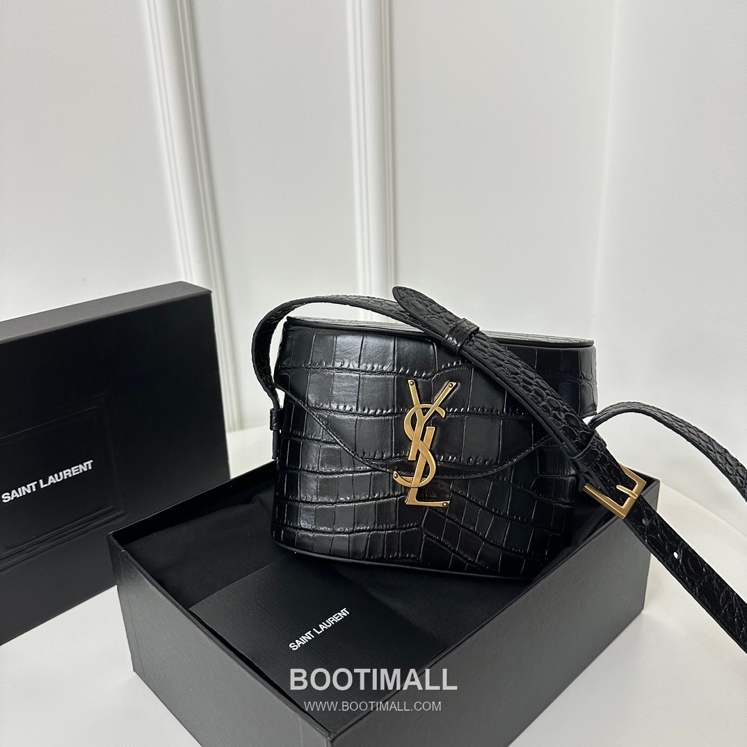 Saint Laurent June Box Croc Embossed Quilted Lambskin Top Handle Bag 7100801680780 생로랑 준 박스 크로크 엠보스 퀼팅 램스킨 탑핸들백 19cm 11