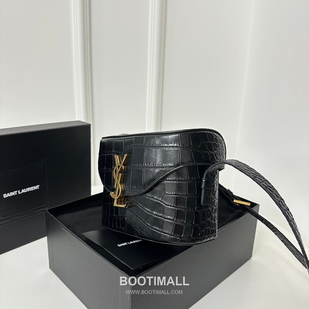 Saint Laurent June Box Croc Embossed Quilted Lambskin Top Handle Bag 7100801680780 생로랑 준 박스 크로크 엠보스 퀼팅 램스킨 탑핸들백 19cm 12