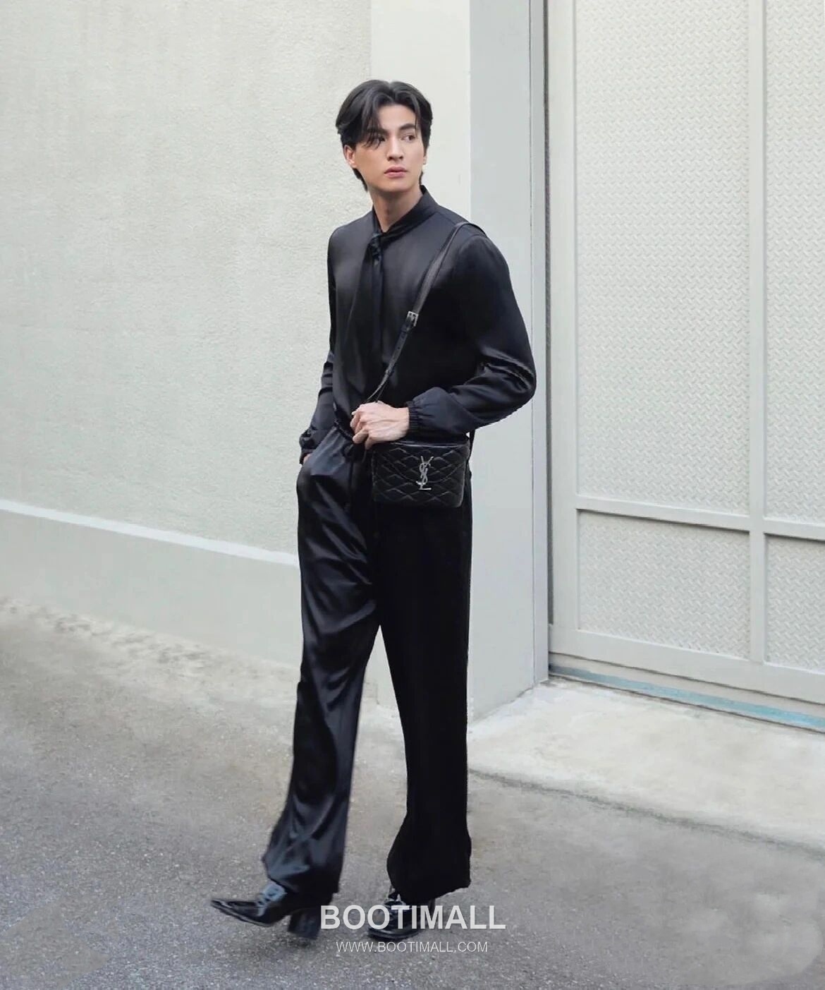 Saint Laurent June Box Croc Embossed Quilted Lambskin Top Handle Bag 7100801680780 생로랑 준 박스 크로크 엠보스 퀼팅 램스킨 탑핸들백 19cm 1