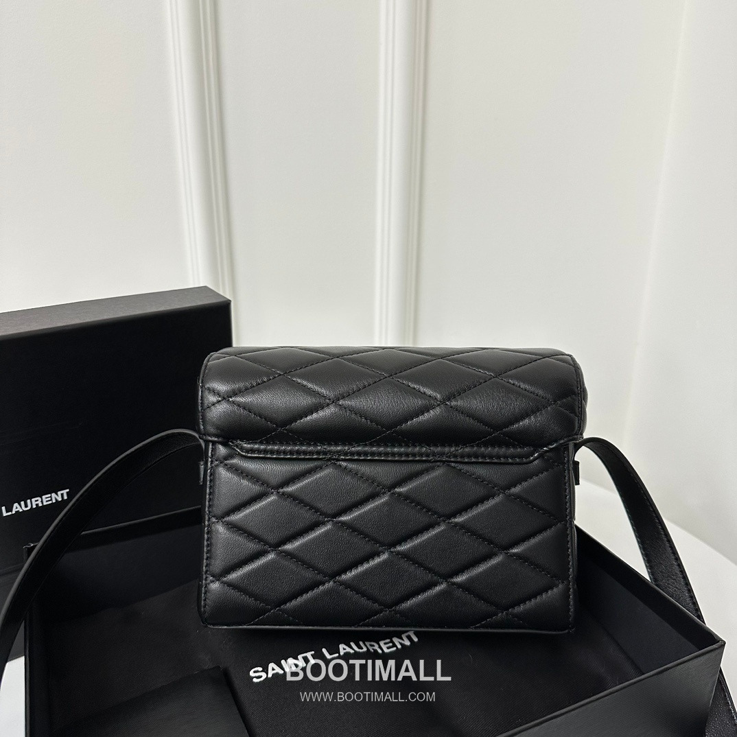 Saint Laurent June Box Croc Embossed Quilted Lambskin Top Handle Bag 7100801680780 생로랑 준 박스 크로크 엠보스 퀼팅 램스킨 탑핸들백 19cm 17
