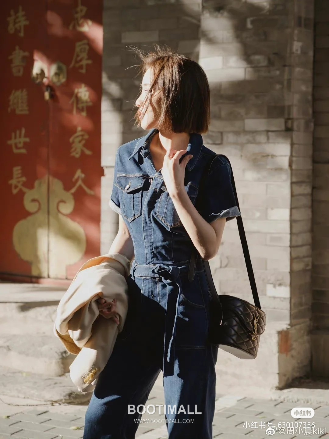 Saint Laurent June Box Croc Embossed Quilted Lambskin Top Handle Bag 7100801680780 생로랑 준 박스 크로크 엠보스 퀼팅 램스킨 탑핸들백 19cm 27