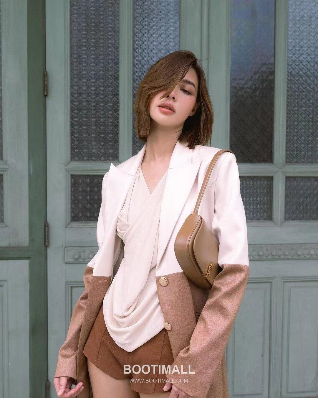 Saint Laurent Voltaire Box Leather Flap Shoulder Bag 7796421680780 생로랑 볼테르 박스 레더 플랩 숄더백 17.5cm 6