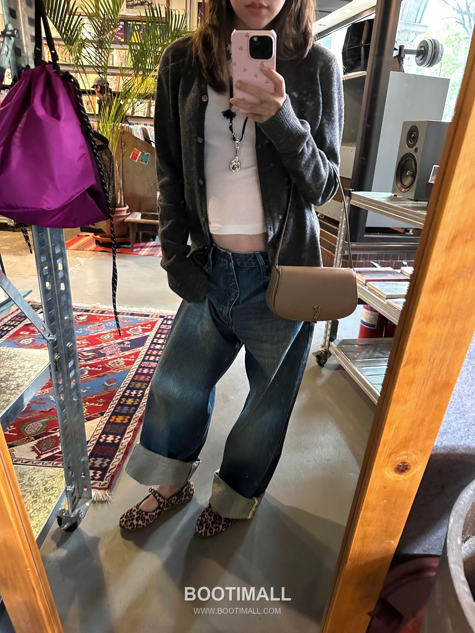 Saint Laurent Voltaire Box Leather Flap Shoulder Bag 7796421680780 생로랑 볼테르 박스 레더 플랩 숄더백 17.5cm 21