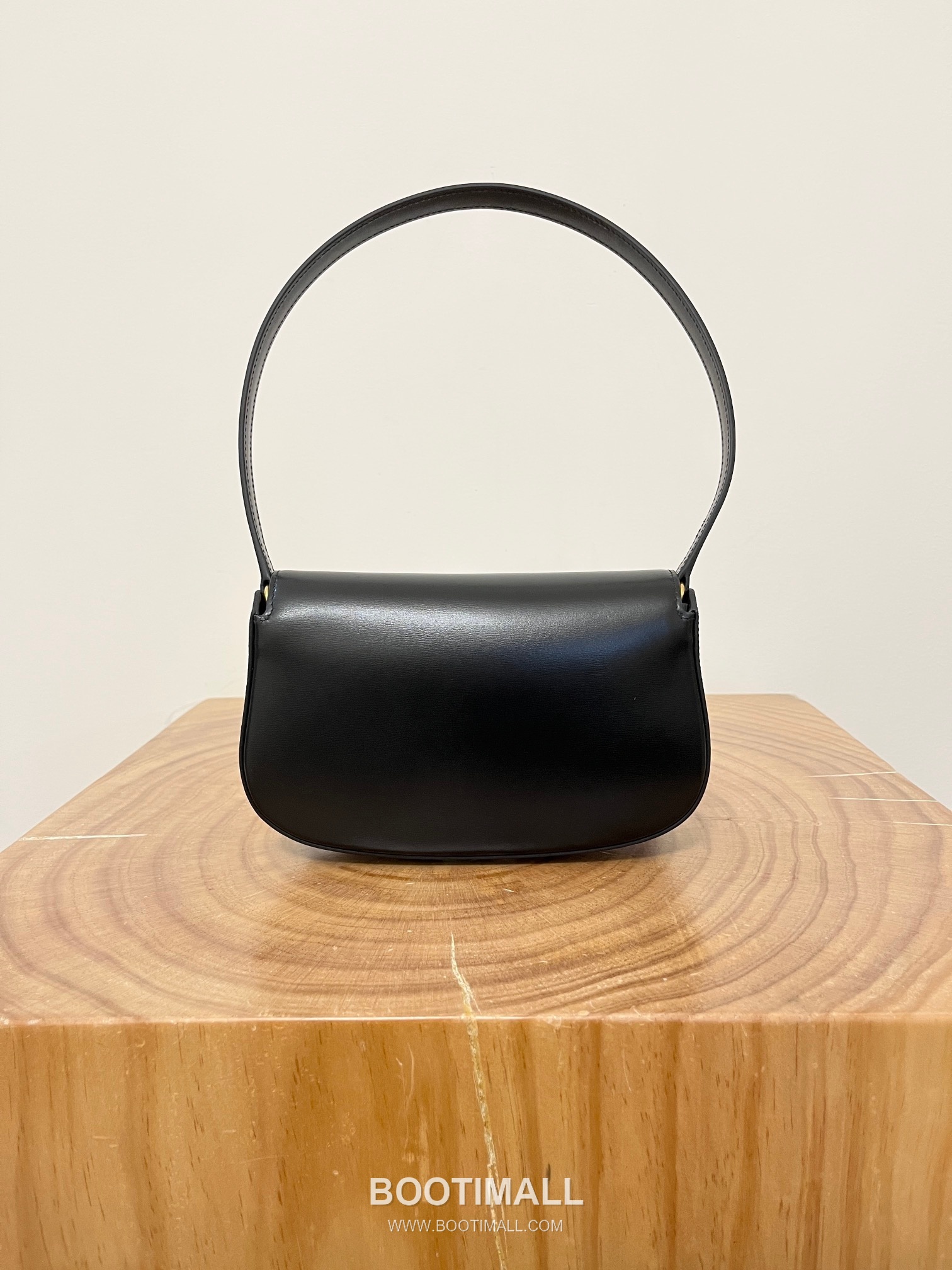 Saint Laurent Voltaire Box Leather Flap Shoulder Bag 7796421680780 생로랑 볼테르 박스 레더 플랩 숄더백 17.5cm 13