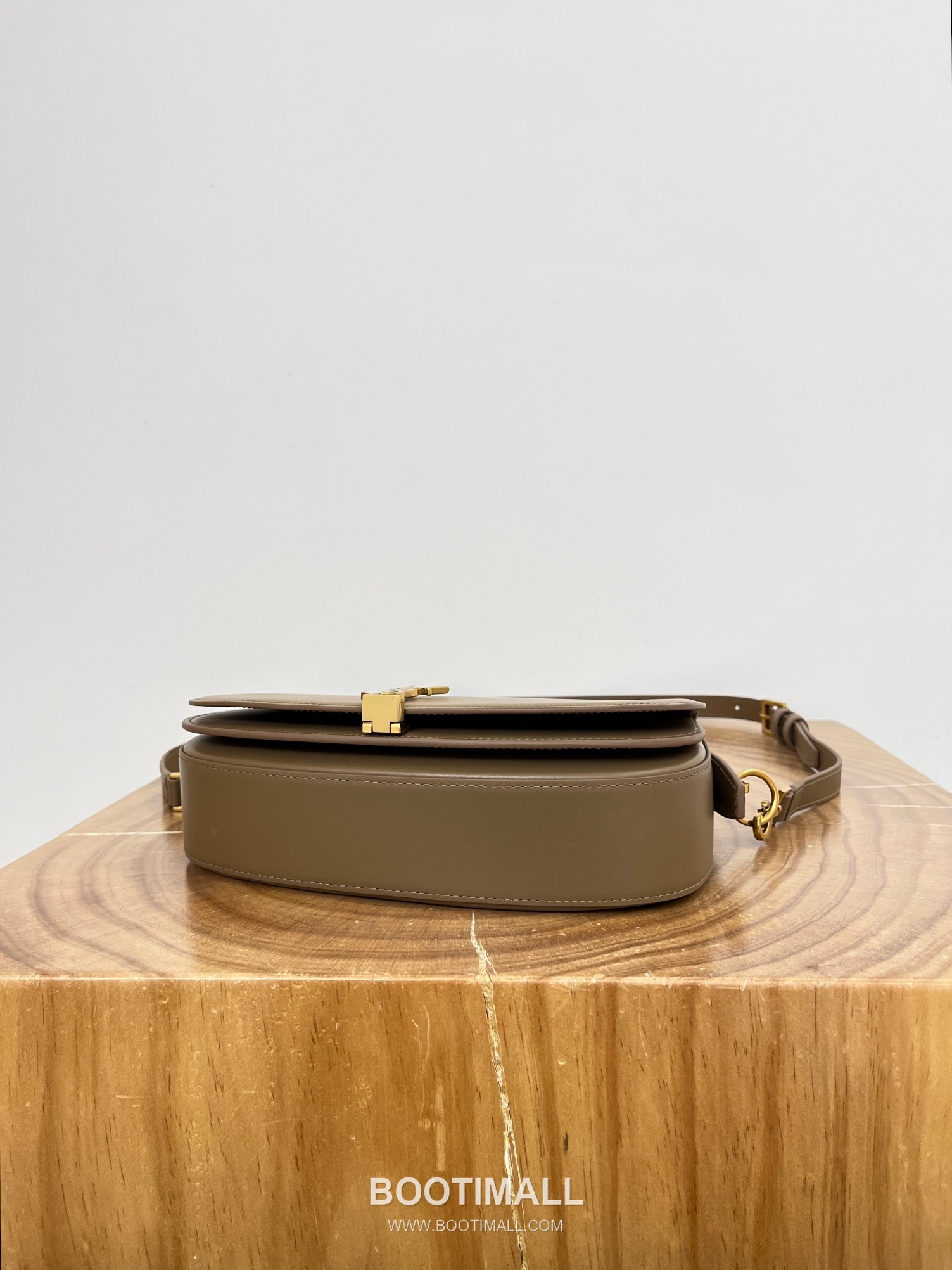 Saint Laurent Voltaire Box Leather Top Handle Shoulder Bag 7876711680880 생로랑 볼테르 박스 레더 탑핸들 숄더백 24cm 8