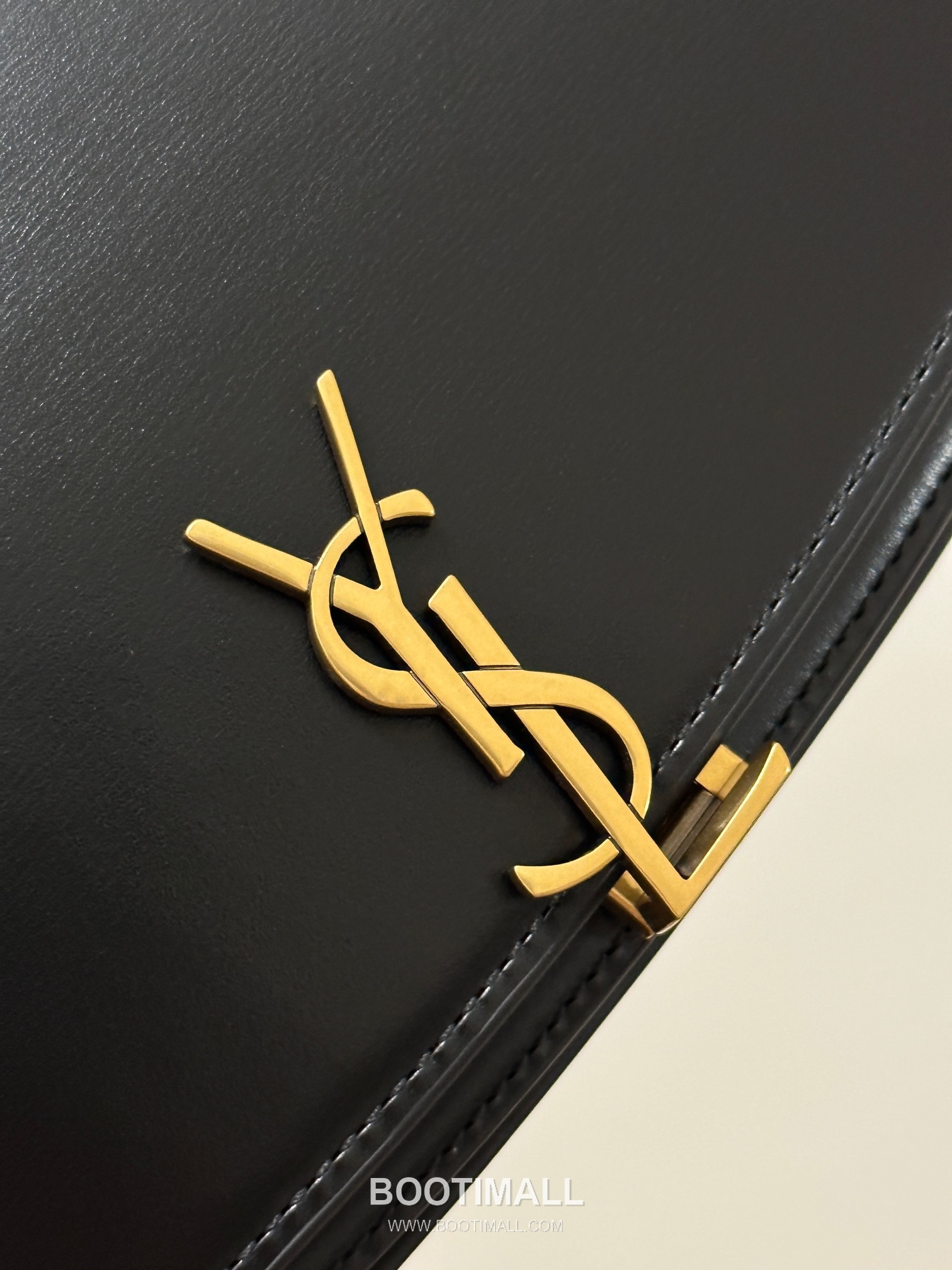 Saint Laurent Voltaire Box Leather Top Handle Shoulder Bag 7876711680880 생로랑 볼테르 박스 레더 탑핸들 숄더백 24cm 9