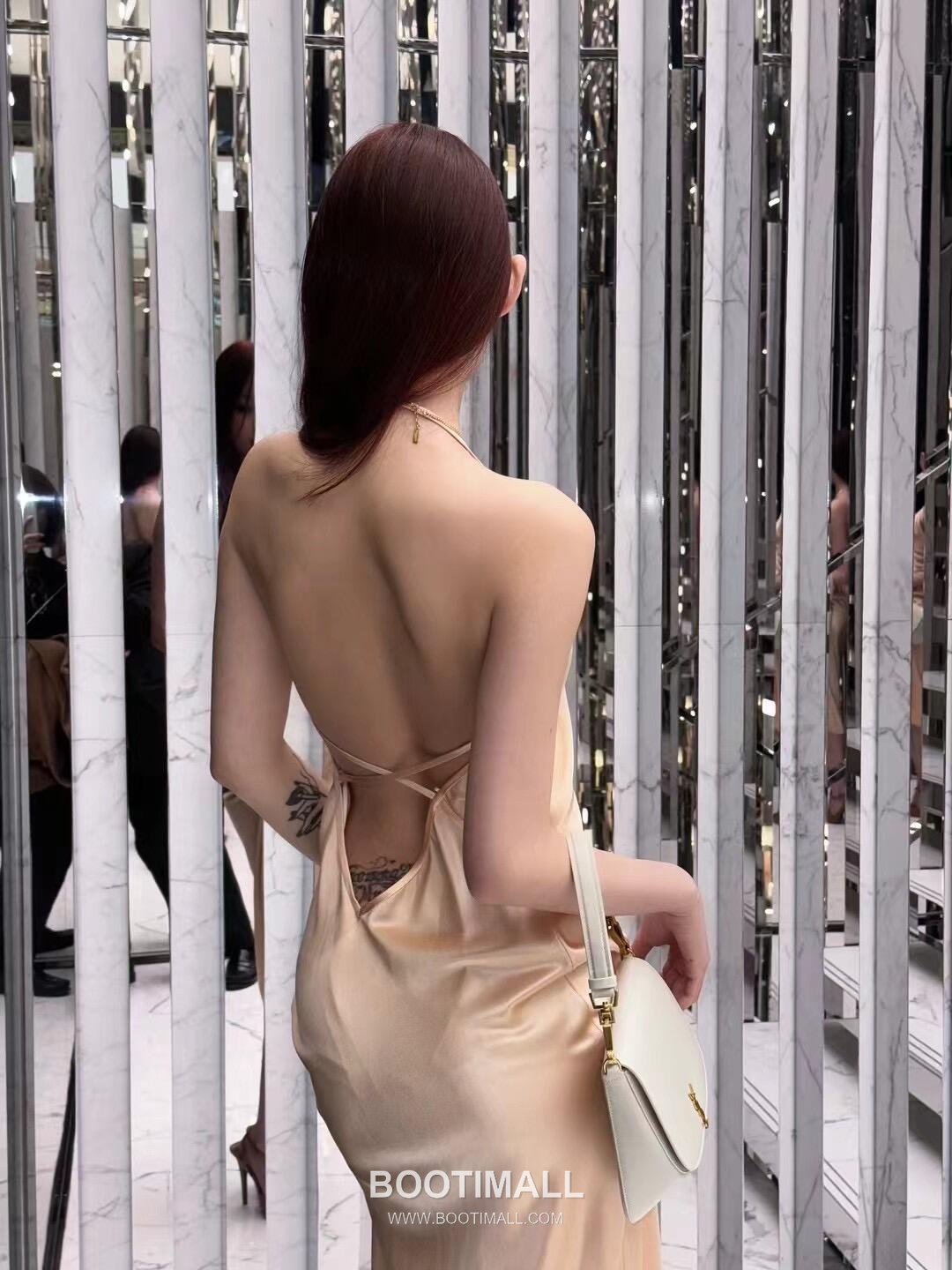 Saint Laurent Voltaire Box Leather Top Handle Shoulder Bag 8008461680880 생로랑 볼테르 박스 레더 탑핸들 숄더백 21cm 6