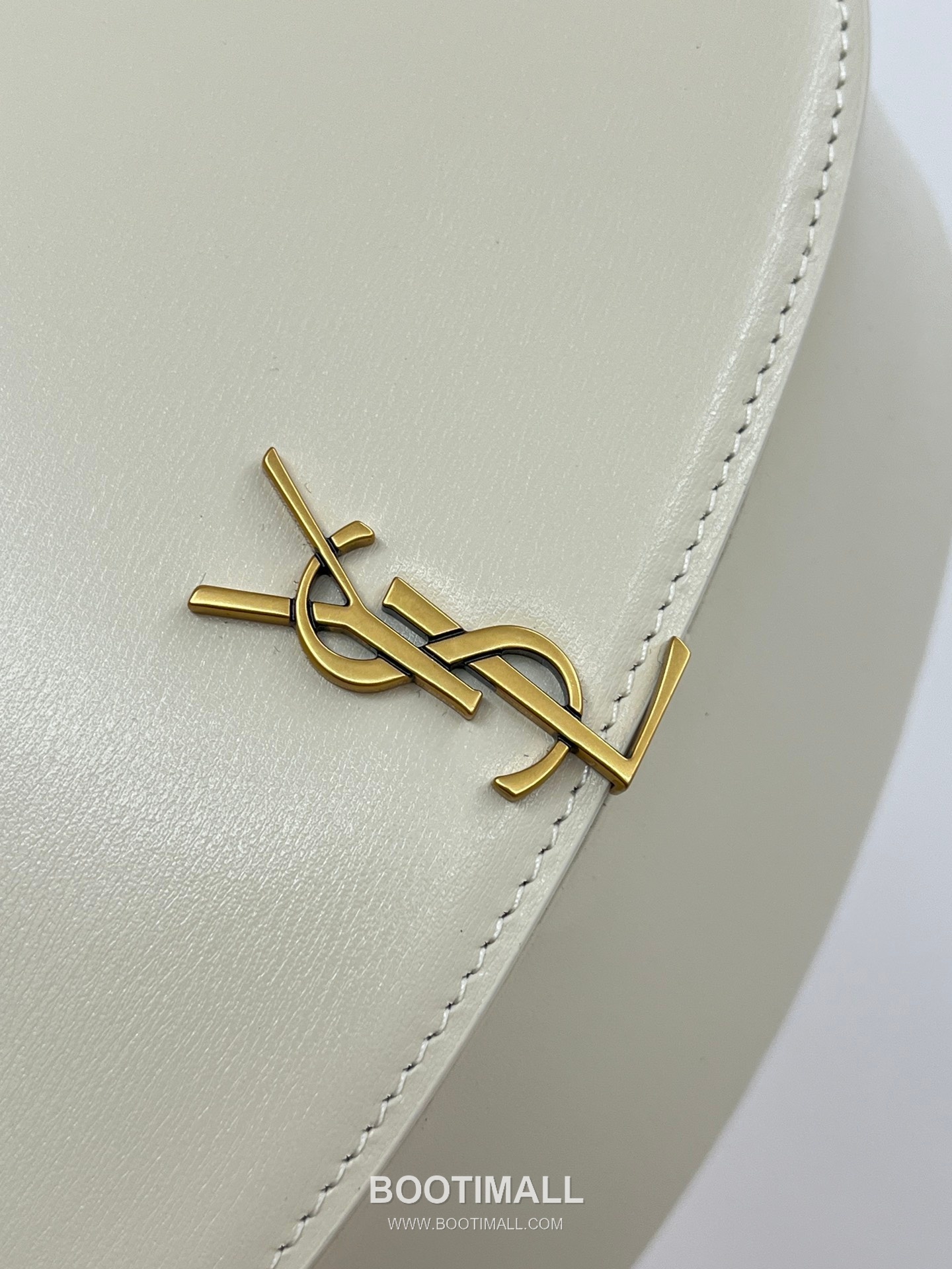 Saint Laurent Voltaire Box Leather Top Handle Shoulder Bag 8008461680880 생로랑 볼테르 박스 레더 탑핸들 숄더백 21cm 18