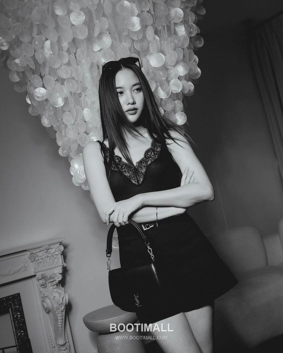 Saint Laurent Voltaire Box Leather Top Handle Shoulder Bag 8008461680880 생로랑 볼테르 박스 레더 탑핸들 숄더백 21cm 5