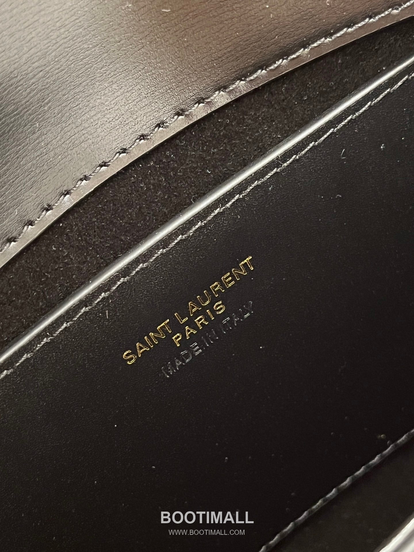 Saint Laurent Voltaire Box Leather Top Handle Shoulder Bag 8008461680880 생로랑 볼테르 박스 레더 탑핸들 숄더백 21cm 15