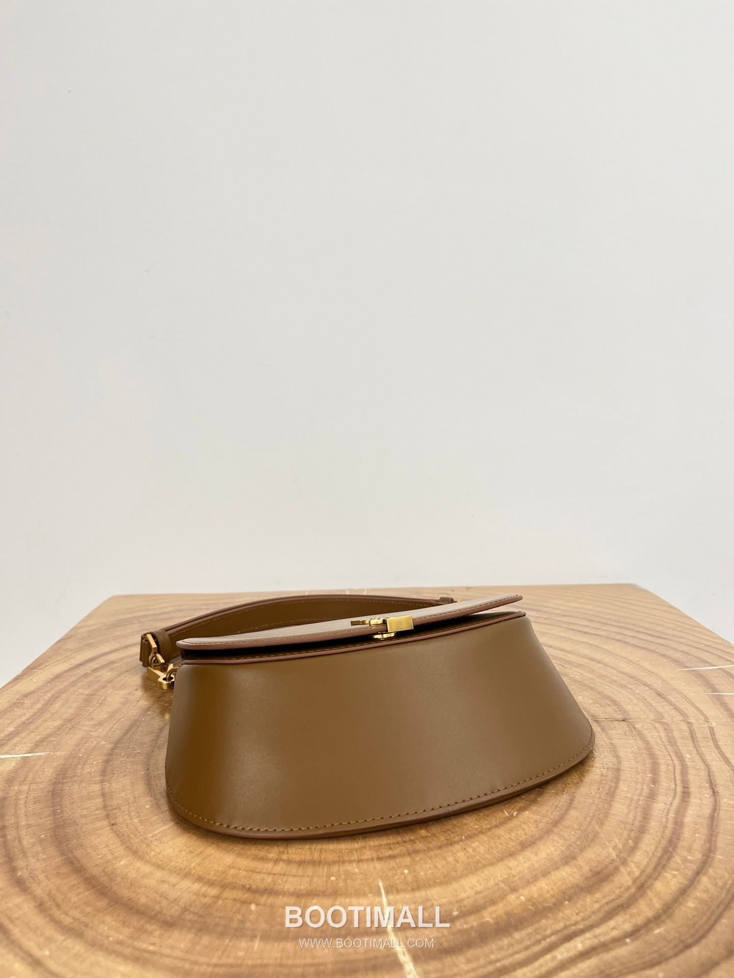 Saint Laurent Voltaire Box Leather Top Handle Shoulder Bag 8008461680880 생로랑 볼테르 박스 레더 탑핸들 숄더백 21cm 14