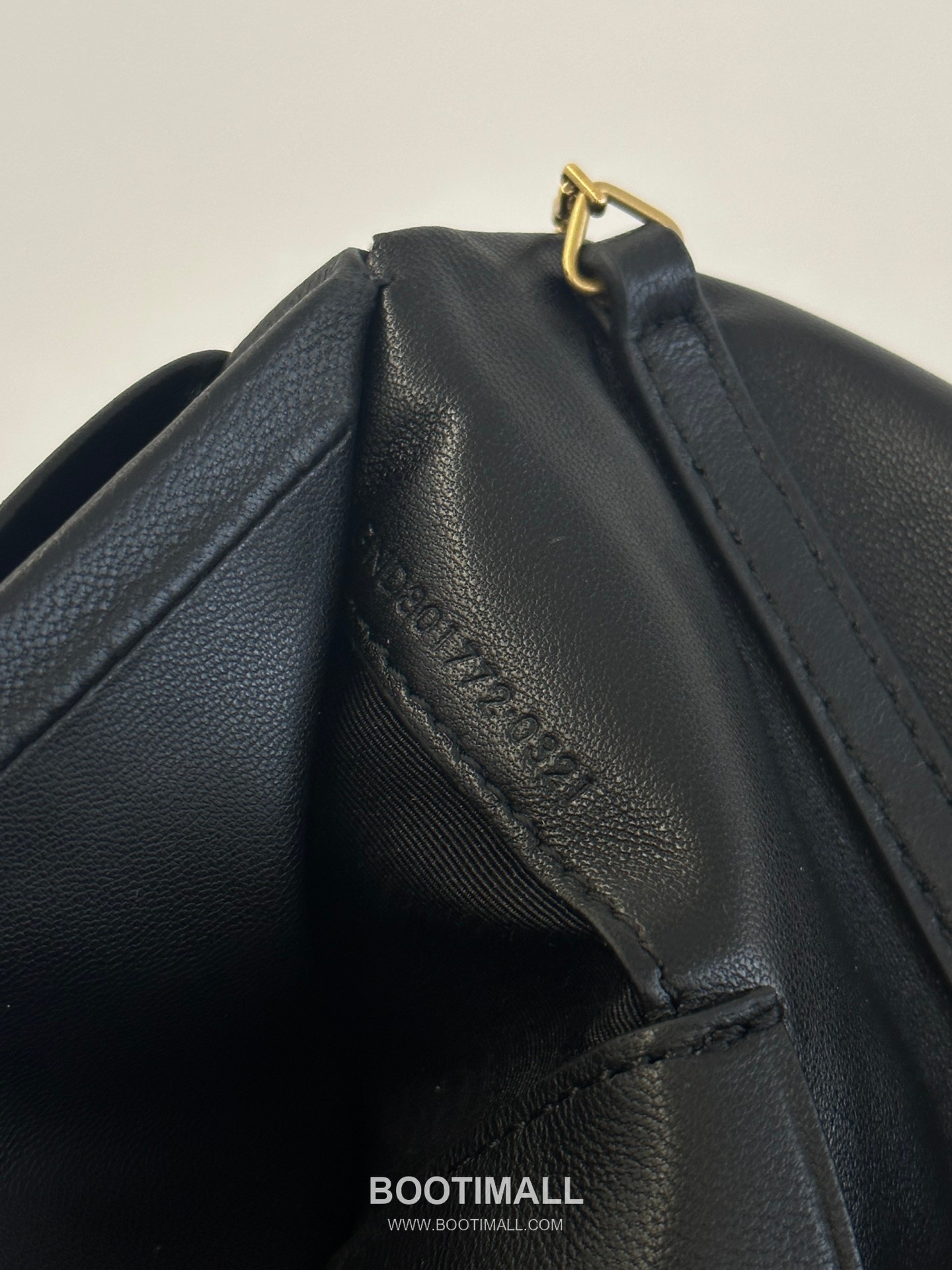 Saint Laurent Calypso Lambskin Shoulder Bag 8017121680800 생로랑 칼립소 램스킨 숄더백 24cm 14